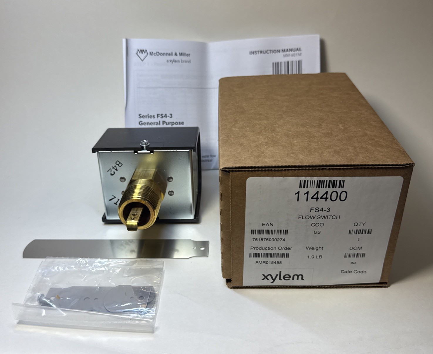 McDonnell & Miller FS4-3 1 In. NPT Flow Switch PN 114400 New McDonnell & Miller FS4-3 1 In. NPT Flow Switch PN 114400 New