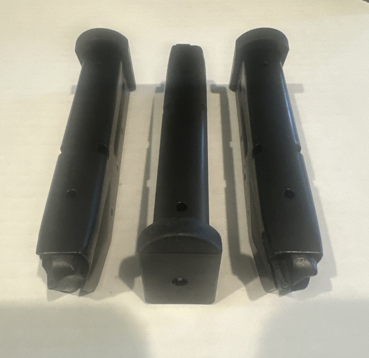 3 Magazines for Taurus PT 92/99 9MM 10 Round Blue 3 Magazines for Taurus PT 92/99 9MM 10 Round Blue