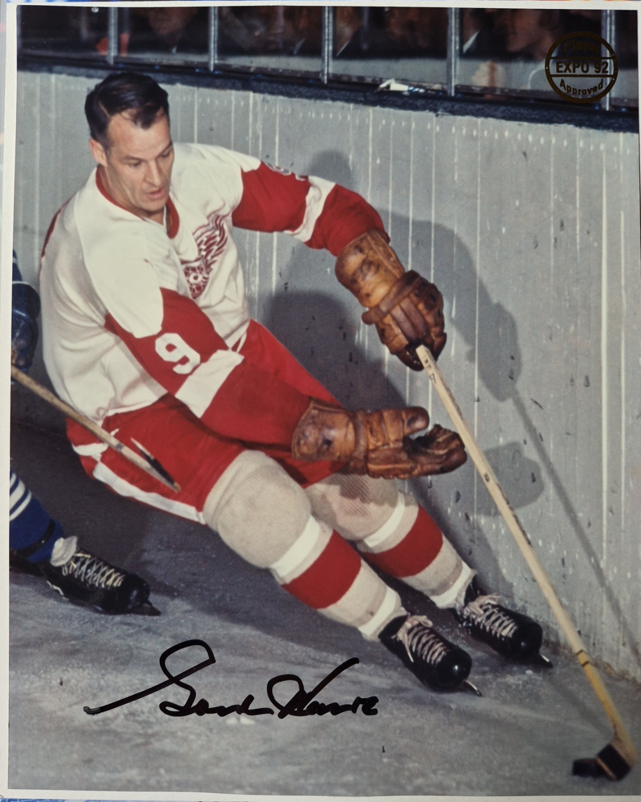 Gordie Howe Signed 8x10 Photo Detroit Red Wings Auto w/ Sports Mint COA Gordie Howe Signed 8x10 Photo Detroit Red Wings Auto w/ Sports Mint COA