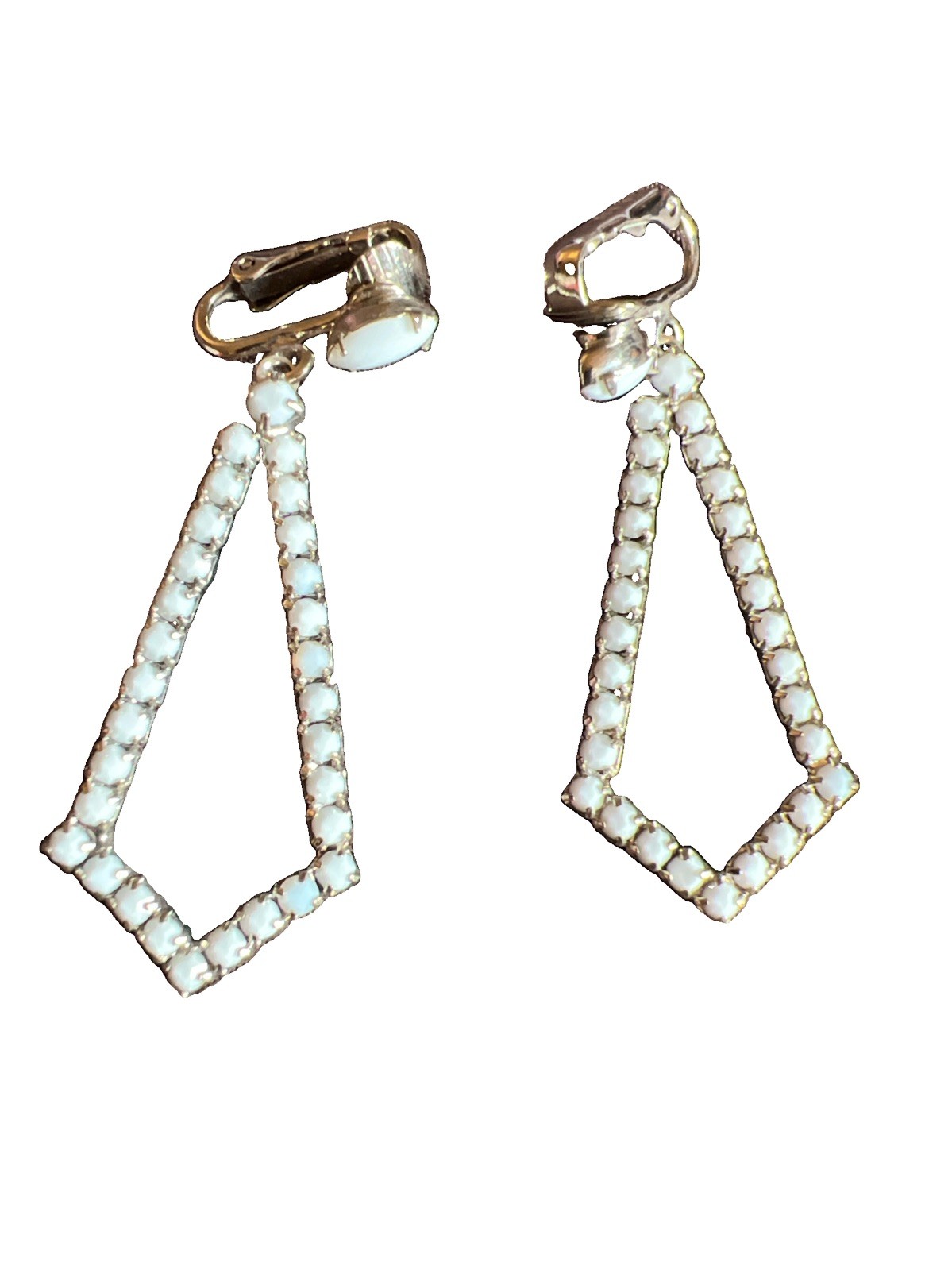 VTG Signed Kramer Earrings White Cabochon Stones Tie Design Clip on 