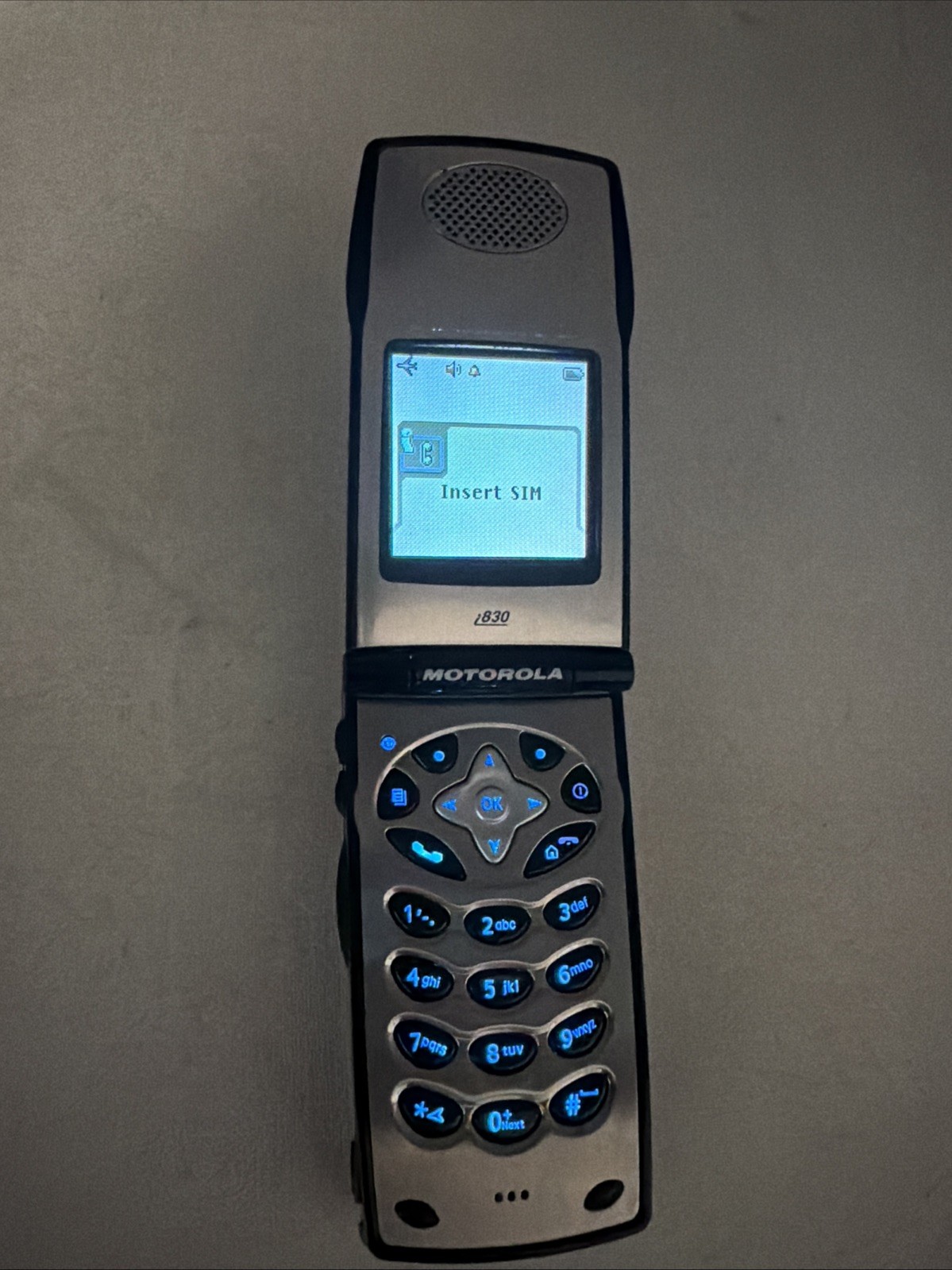 Vintage Motorola Nextel i830 Flip Cell Phone TESTED WORKING Rare Vintage Motorola Nextel i830 Flip Cell Phone TESTED WORKING Rare