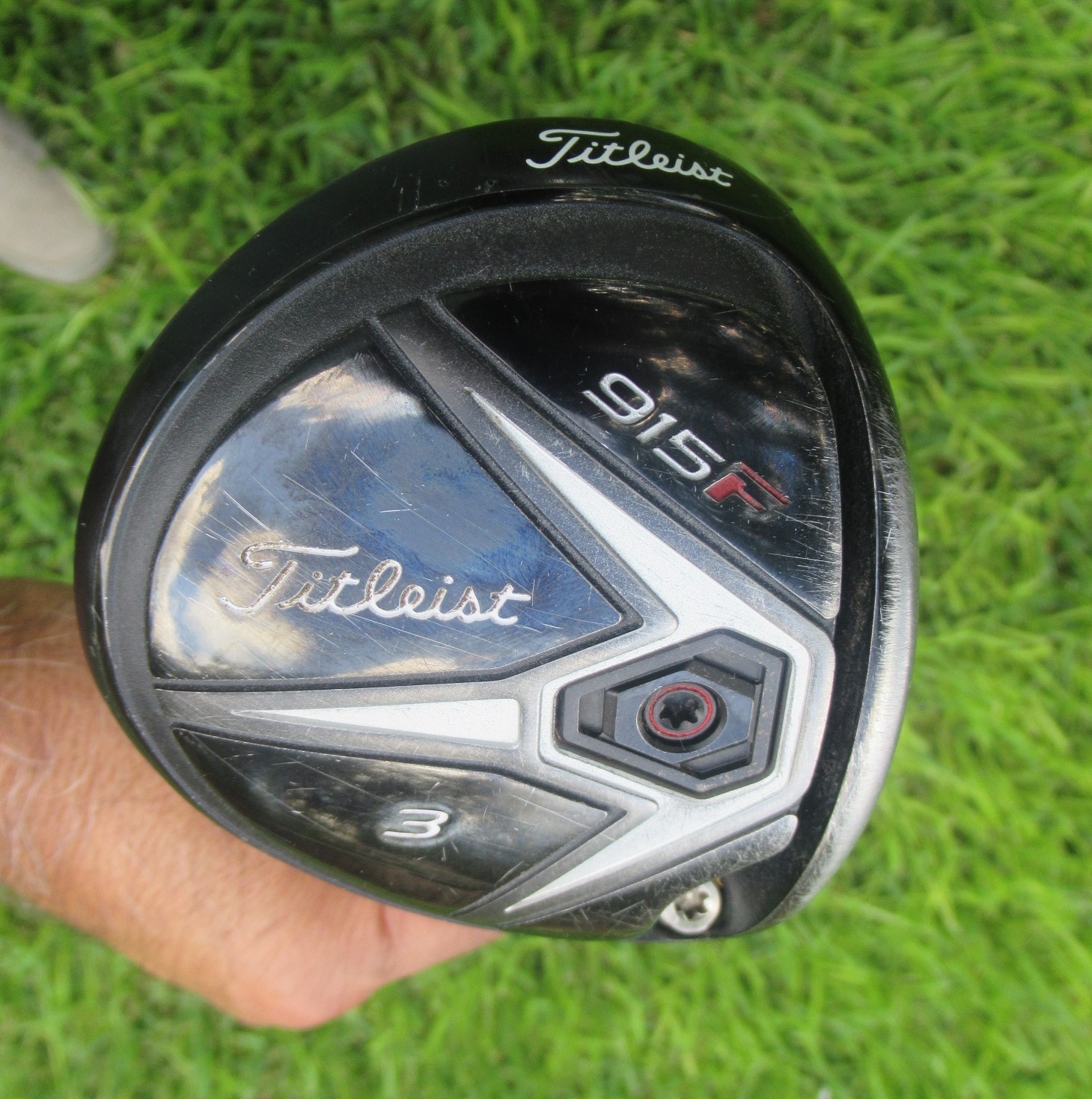Titleist 915F 3 Fairway Wood 15°  Graphite  Stiff Flex  Right Hand  43”