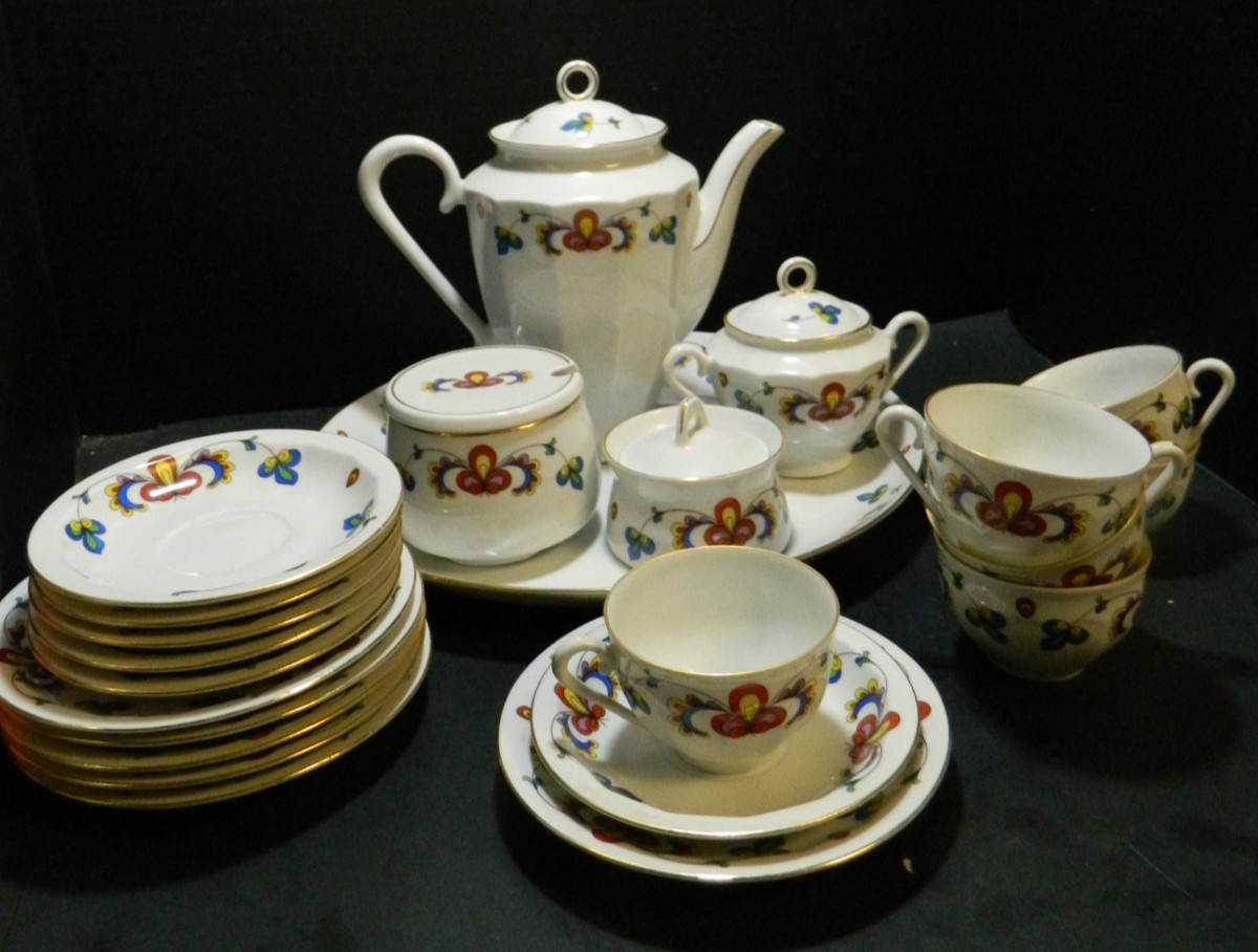 Vintage (23) Piece Porsgrund \ Vintage (23) Piece Porsgrund \