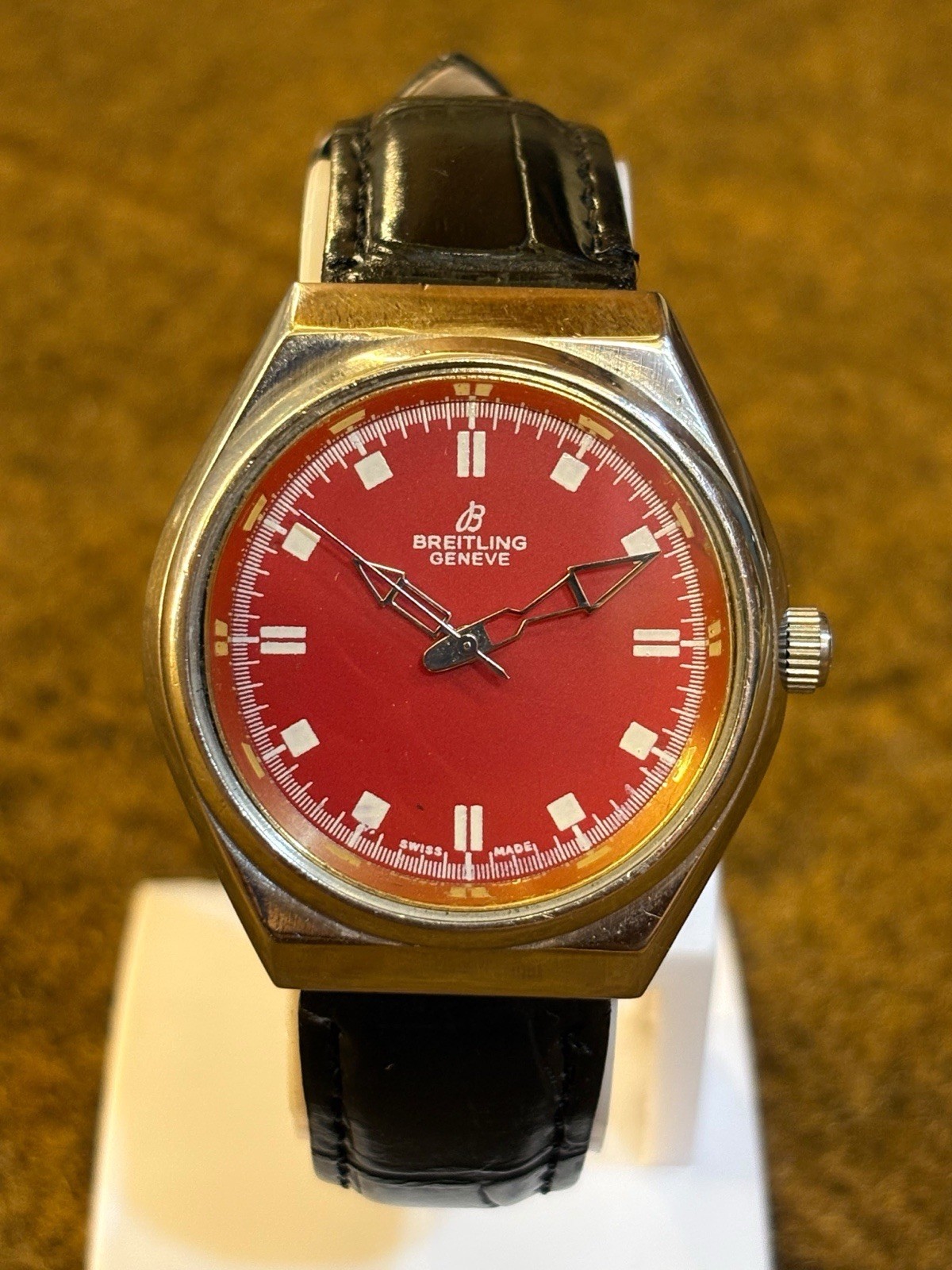 Vintage Breitling Geneve 17 Jewels Manual Winding Swiss Made Men’s Watch