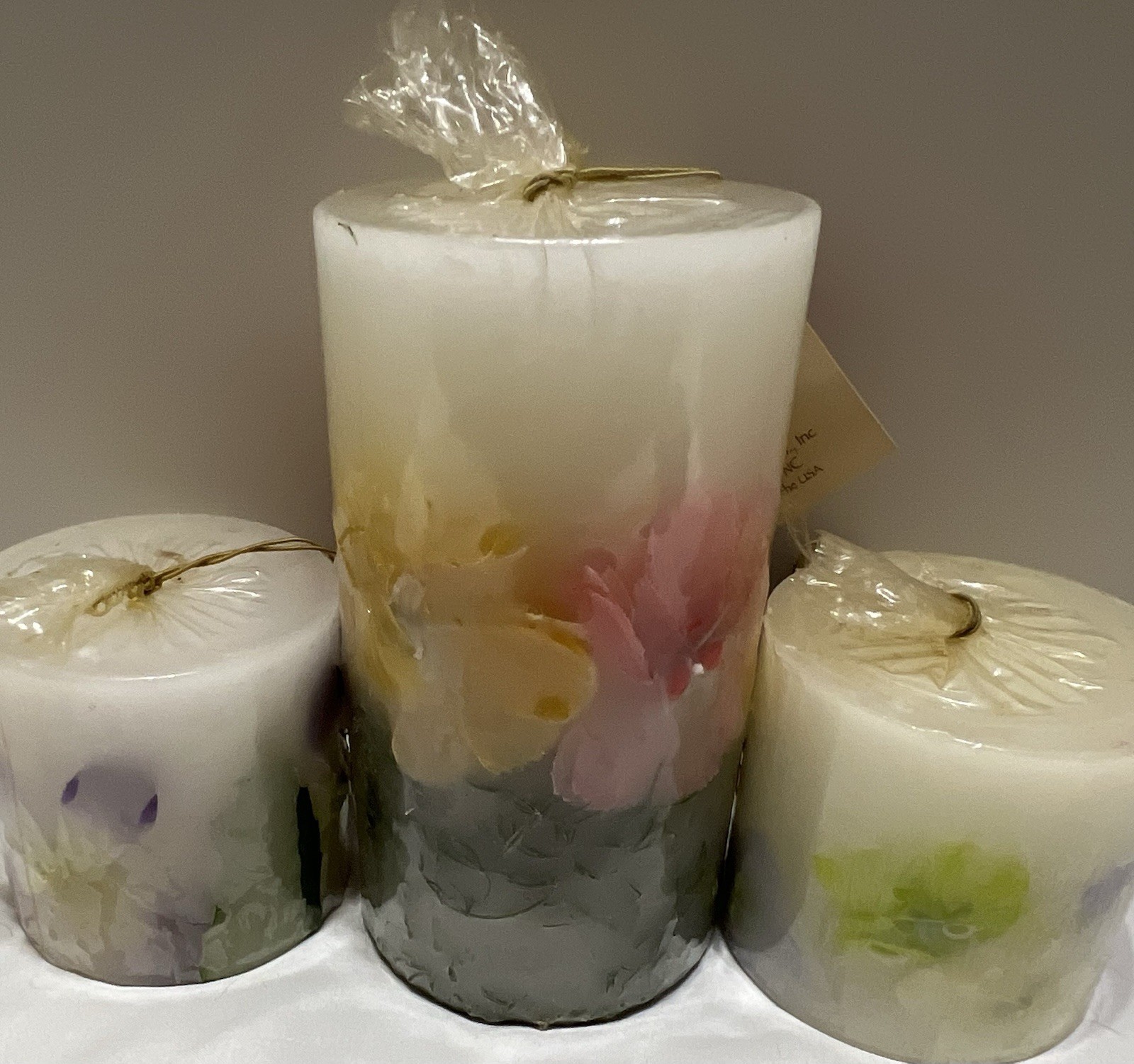 3 Pack Floral Scented Round Pillar Candles Wax Decorative Hydrangea Hyacinth 
