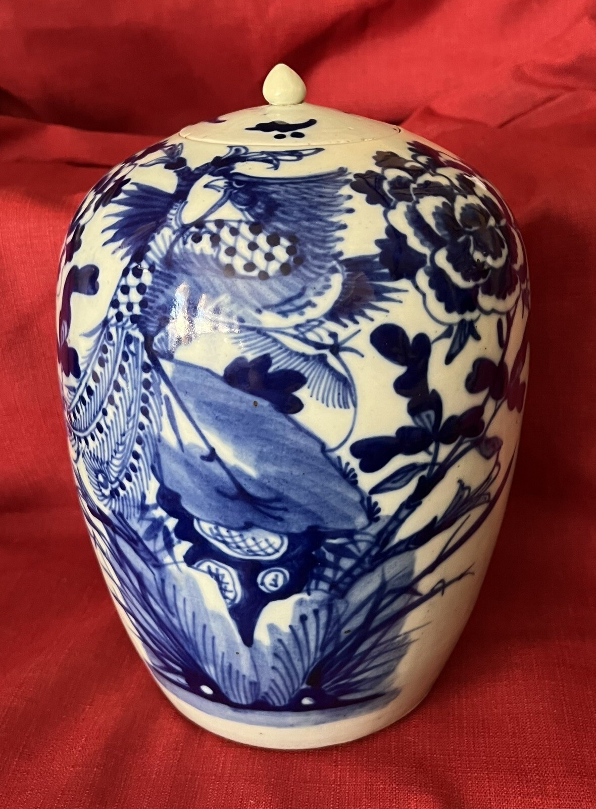 CHINESE QING DYNASTY BLUE WHITE PHOENIX CHRYSANTHEMUMS PORCELAIN JAR ca 18-19c CHINESE QING DYNASTY BLUE WHITE PHOENIX CHRYSANTHEMUMS PORCELAIN JAR ca 18-19c