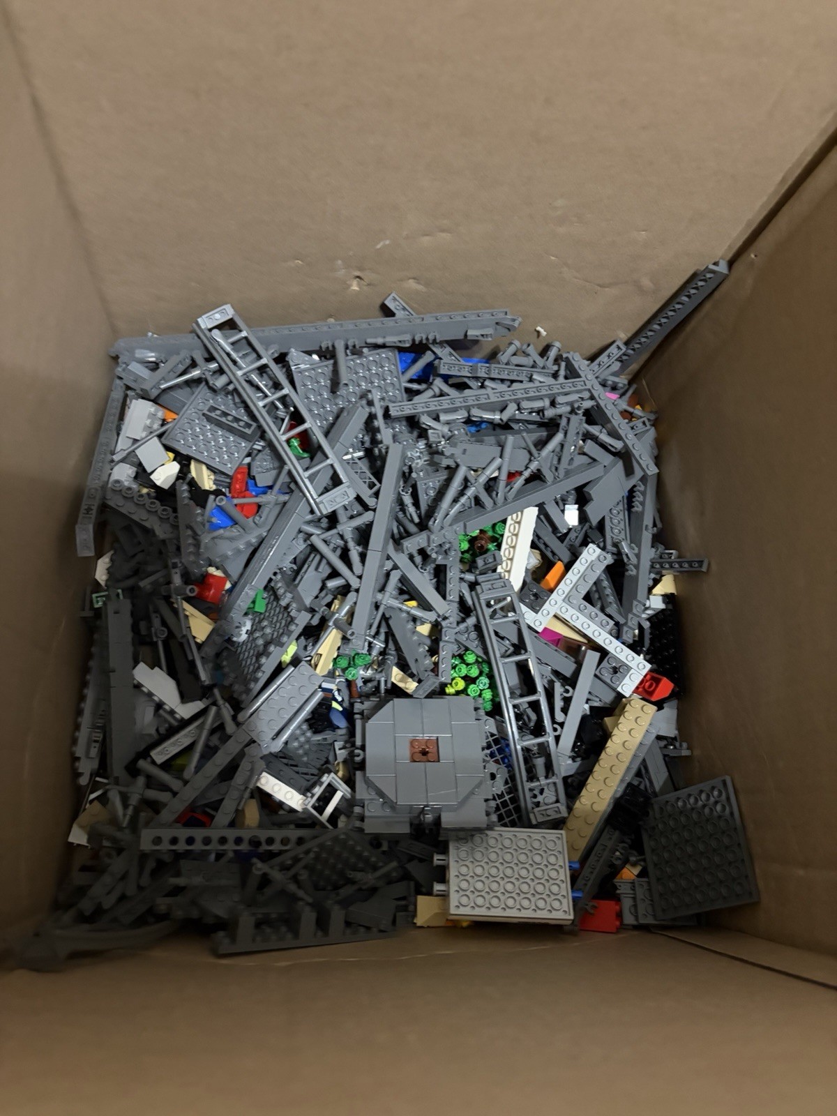 LEGO Icons: Eiffel Tower (10307) and More LEGO Icons: Eiffel Tower (10307) and More