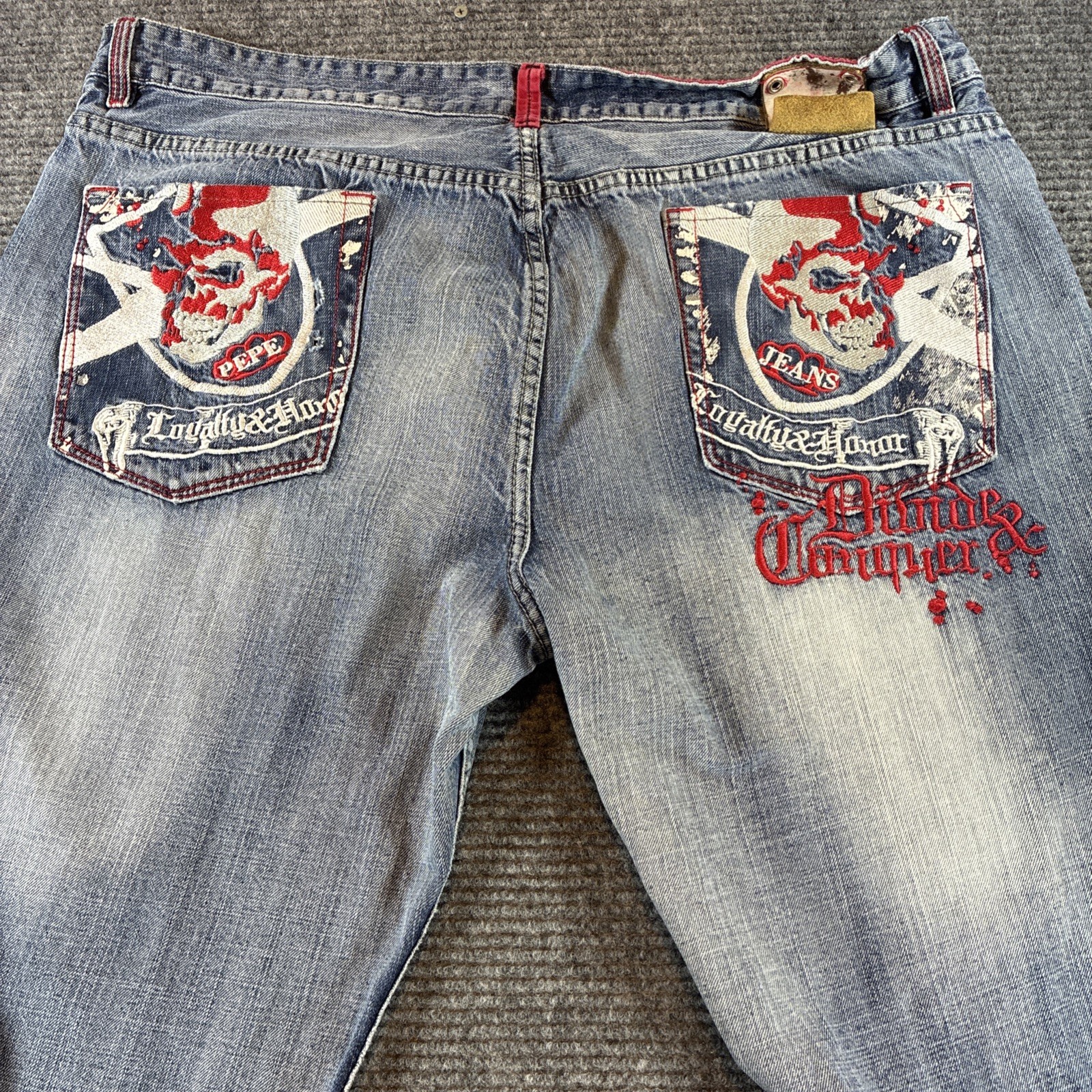 Vintage Pepe Jeans London Embroidered Skull Baggy Y2K Cyber Grunge Jeans Size 42