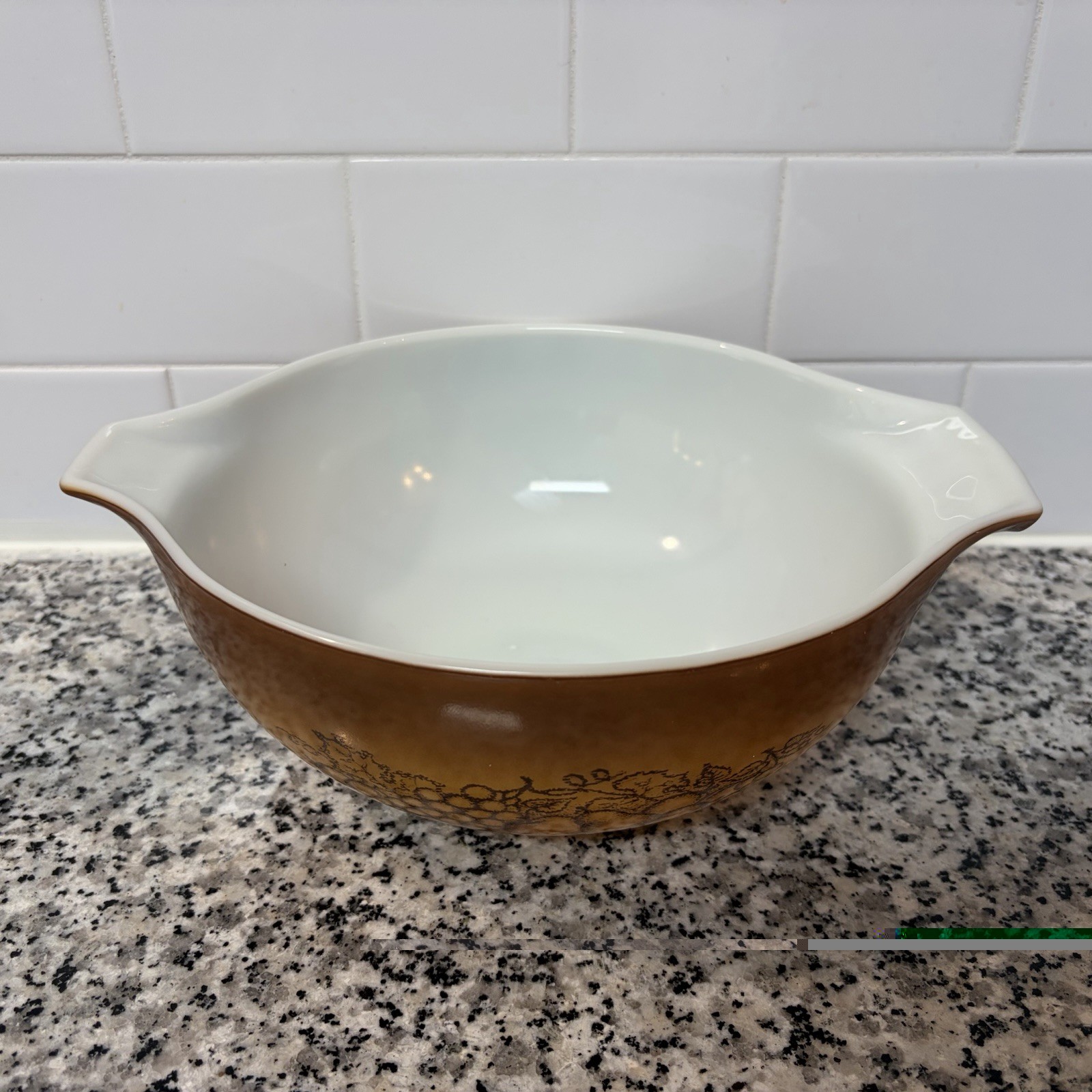 Vintage Pyrex Autumn Harvest 2.5 Qt Cinderella Mixing Bowl 443 Orange Wheat Vintage Pyrex Autumn Harvest 2.5 Qt Cinderella Mixing Bowl 443 Orange Wheat