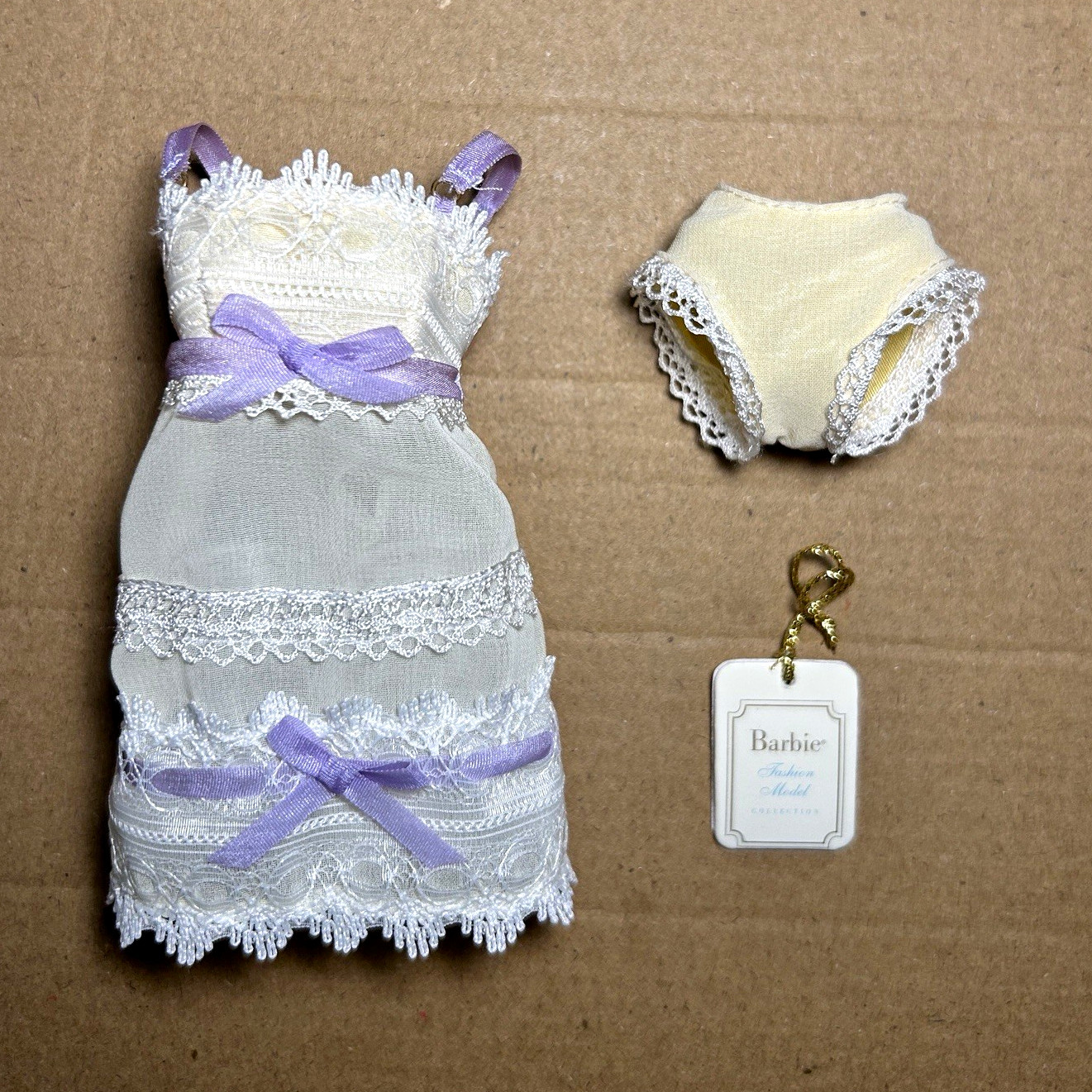 Tout de Suite Barbie Lingerie Fashion 2008 Gold Label Tout de Suite Barbie Lingerie Fashion 2008 Gold Label