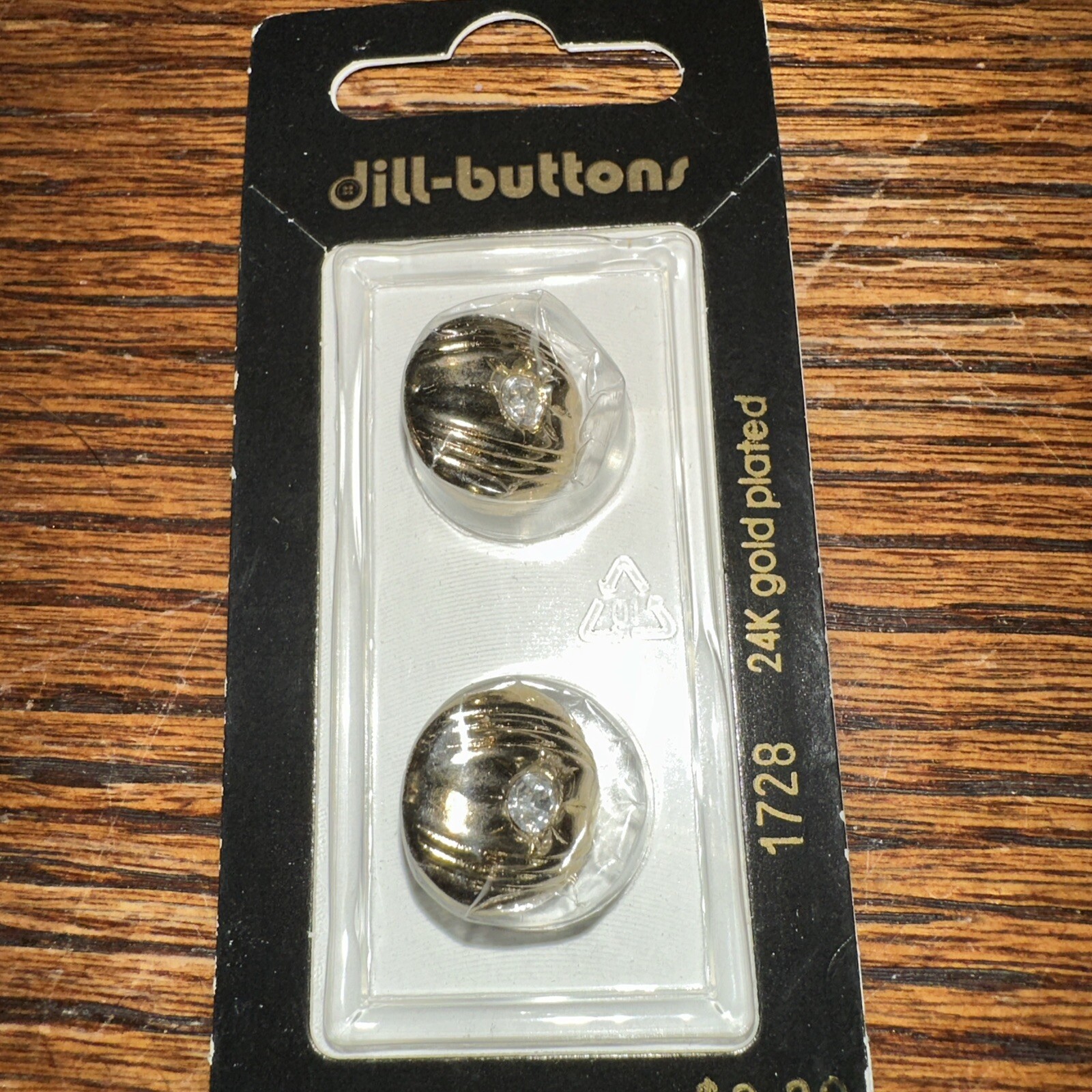New Vtg Dill Buttons 24K Gold Plated #1728 15mm 5/8” Made In Germany New Vtg Dill Buttons 24K Gold Plated #1728 15mm 5/8” Made In Germany