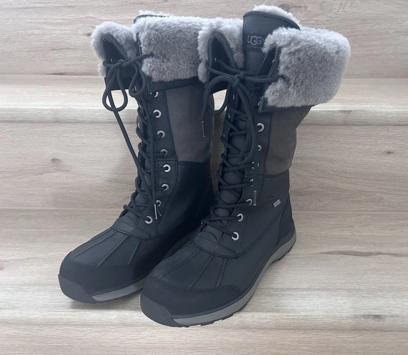 UGG Adirondack III Tall Black Waterproof Snow Boots Womens Size 9.5 1095142 EUC UGG Adirondack III Tall Black Waterproof Snow Boots Womens Size 9.5 1095142 EUC