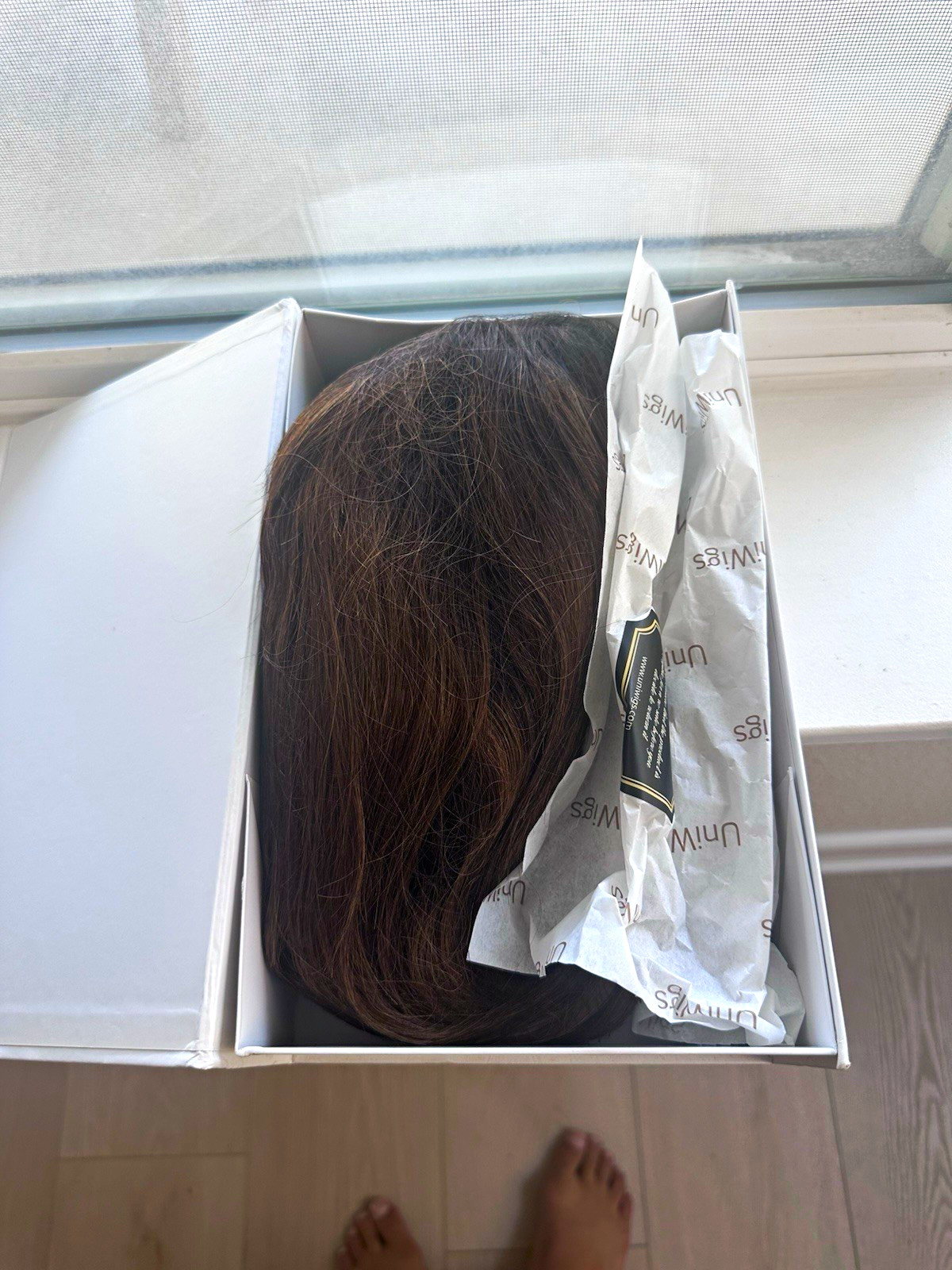 Uniwigs Zara LS1901 Human Hair Layered Bob Lace Front Mono Wig Light Brown