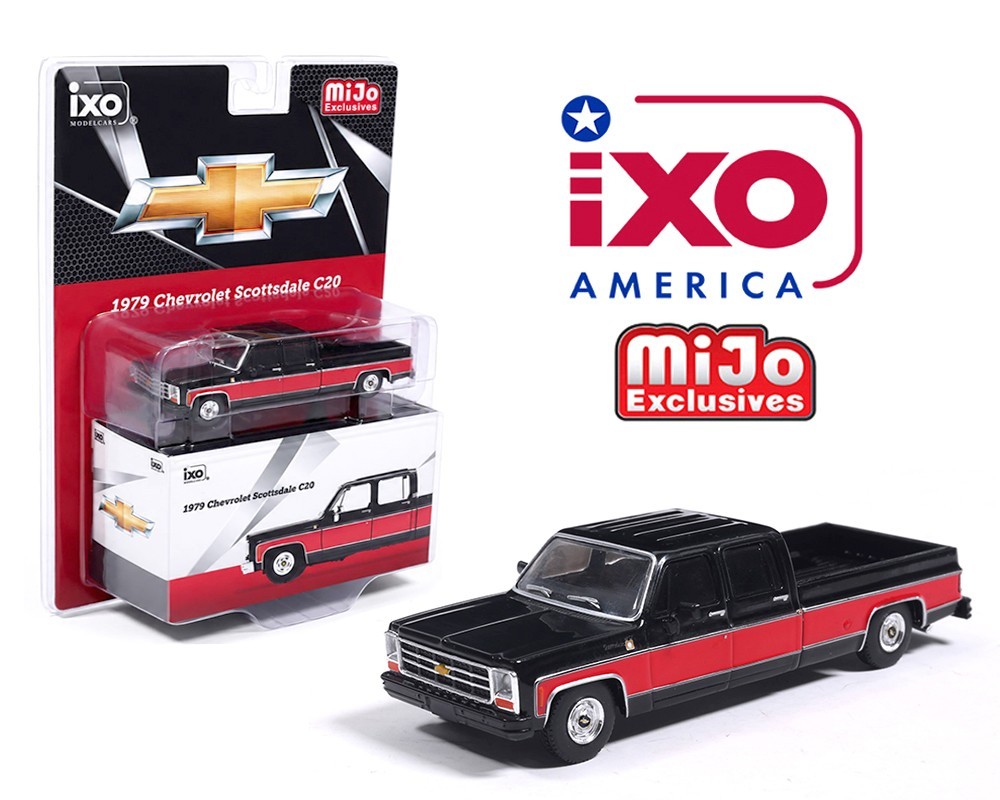 IXO Model 1979 Chevrolet Scottsdale C20 Crew Cab Black with Red 1015 1/64