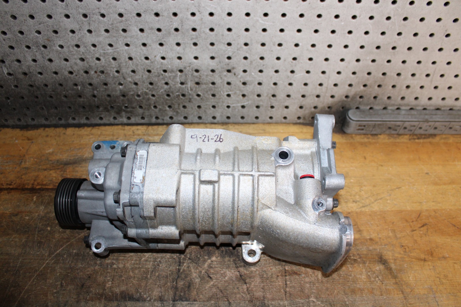 02-06 Mini Cooper S R52 R53 1.6L OEM Supercharger Assembly 117159-10 UPDATED 02-06 Mini Cooper S R52 R53 1.6L OEM Supercharger Assembly 117159-10 UPDATED