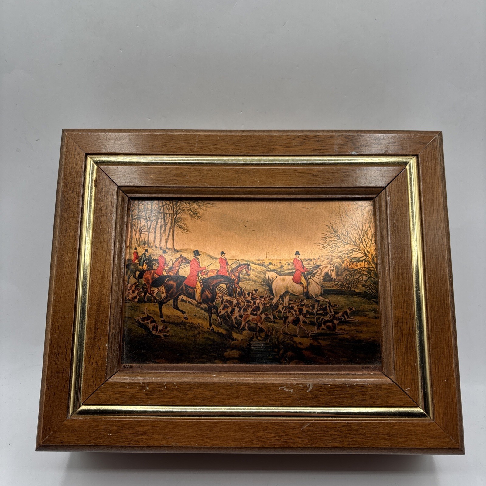 Vintage Fox Hunting Wood Jewelry Box Felt Lined Gold Accent 9 X 7 X 3 Horse Vintage Fox Hunting Wood Jewelry Box Felt Lined Gold Accent 9 X 7 X 3 Horse