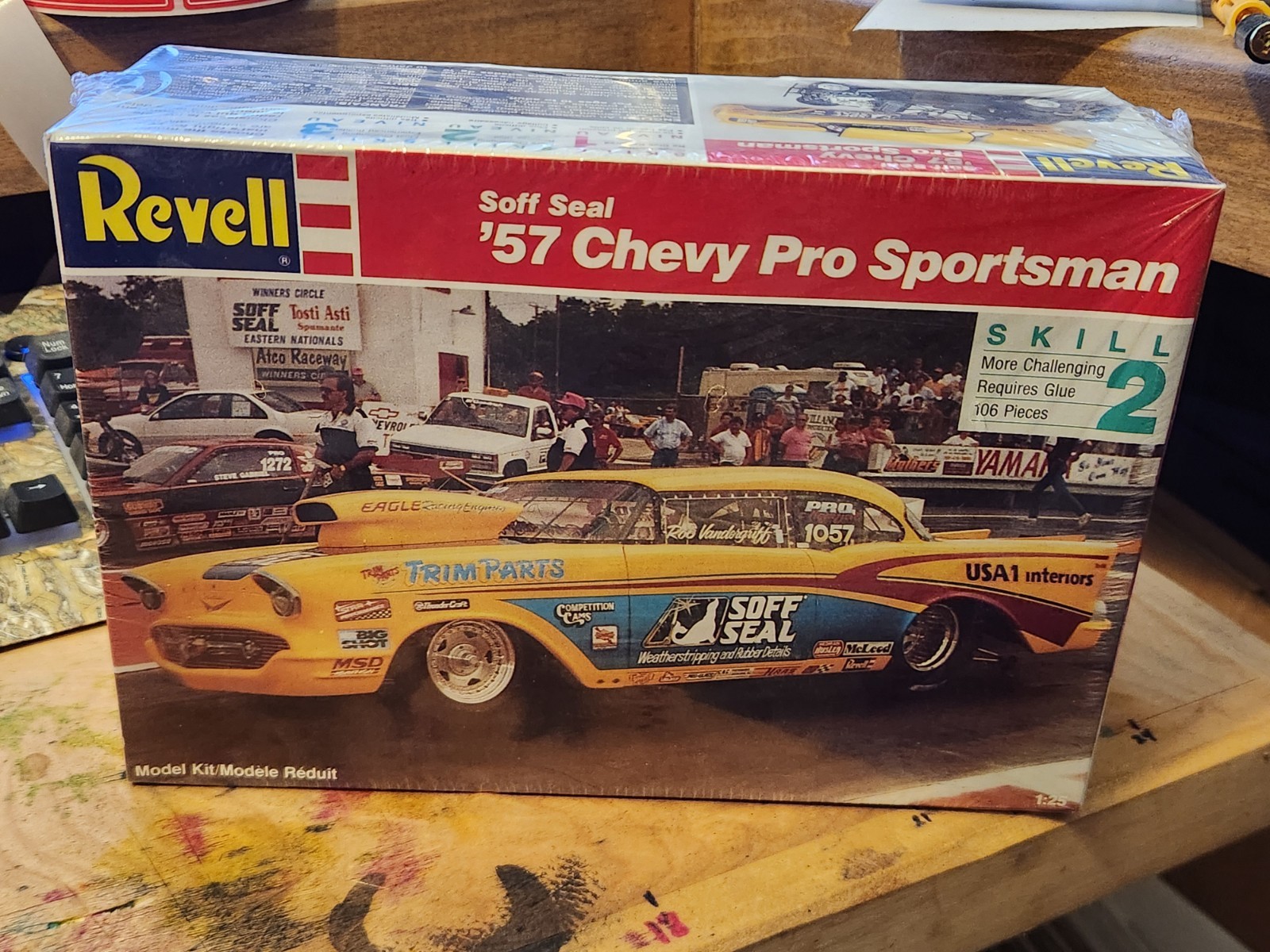 Model Kits 1/43-1/24-1/25-1/16 Revell Monogram ERTL AMT Lindberg Testors