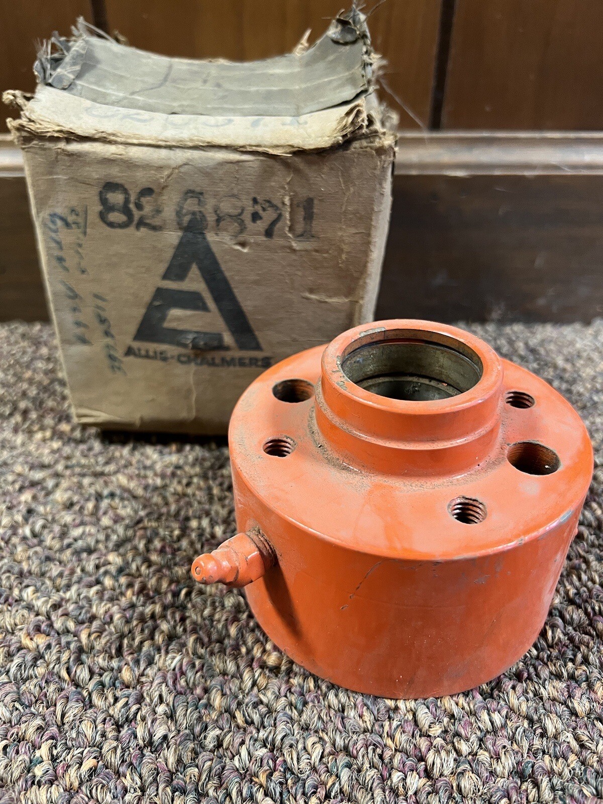 New Genuine Allis Chalmers 826871 Tractor Part New Genuine Allis Chalmers 826871 Tractor Part