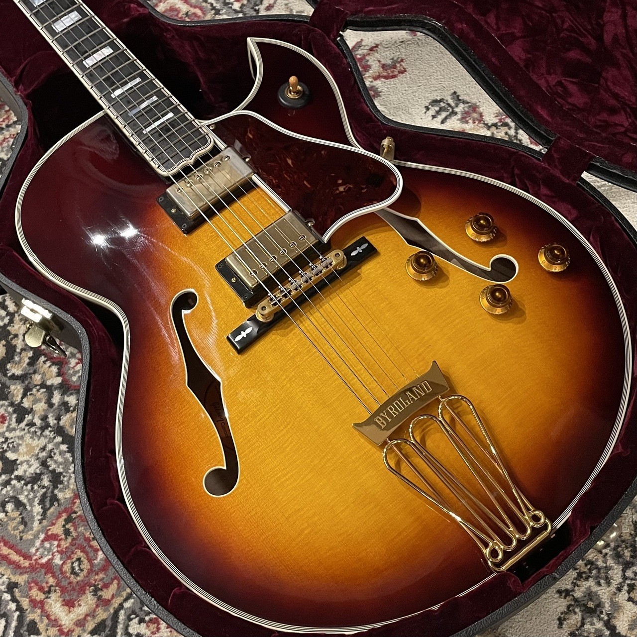 Gibson Custom Shop Custom Crimson Byrdland 2015 Electric Guitar Used Tested