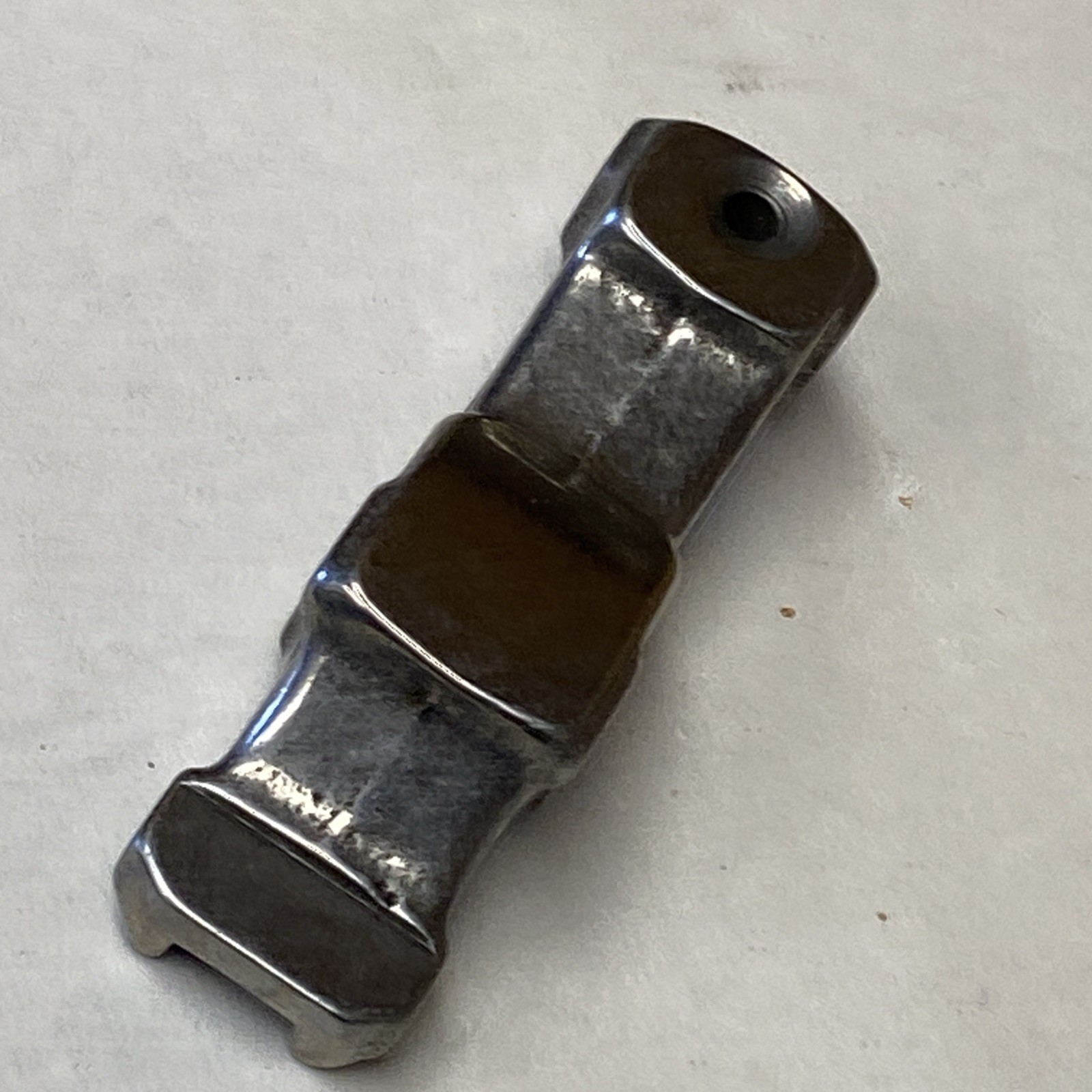 Genuine Ford Rocker Arms D8FZ-6564-A Genuine Ford Rocker Arms D8FZ-6564-A