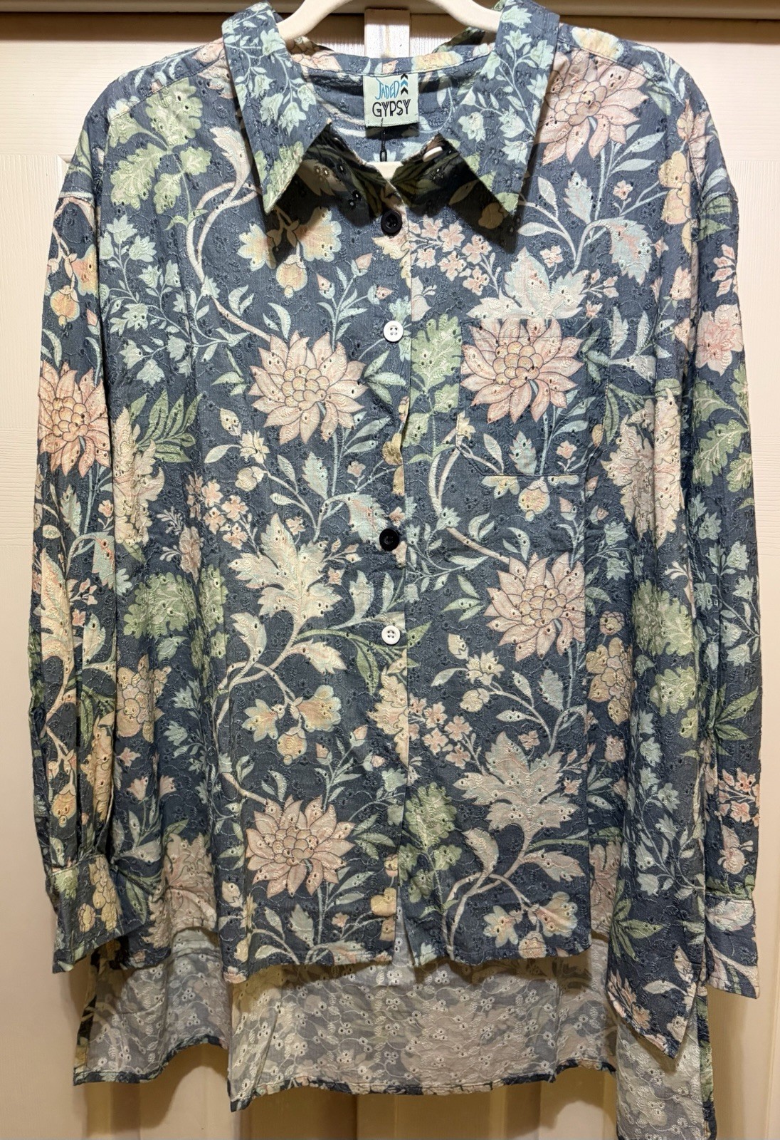 Jaded Gypsy Eyelet Floral Cotton Button-snap Collared Shirt L/XL Blue