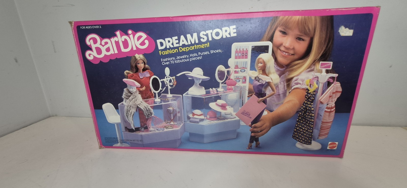 Vintage 1982 Barbie Dream Store Fashion Department Playset #4022 near complete 