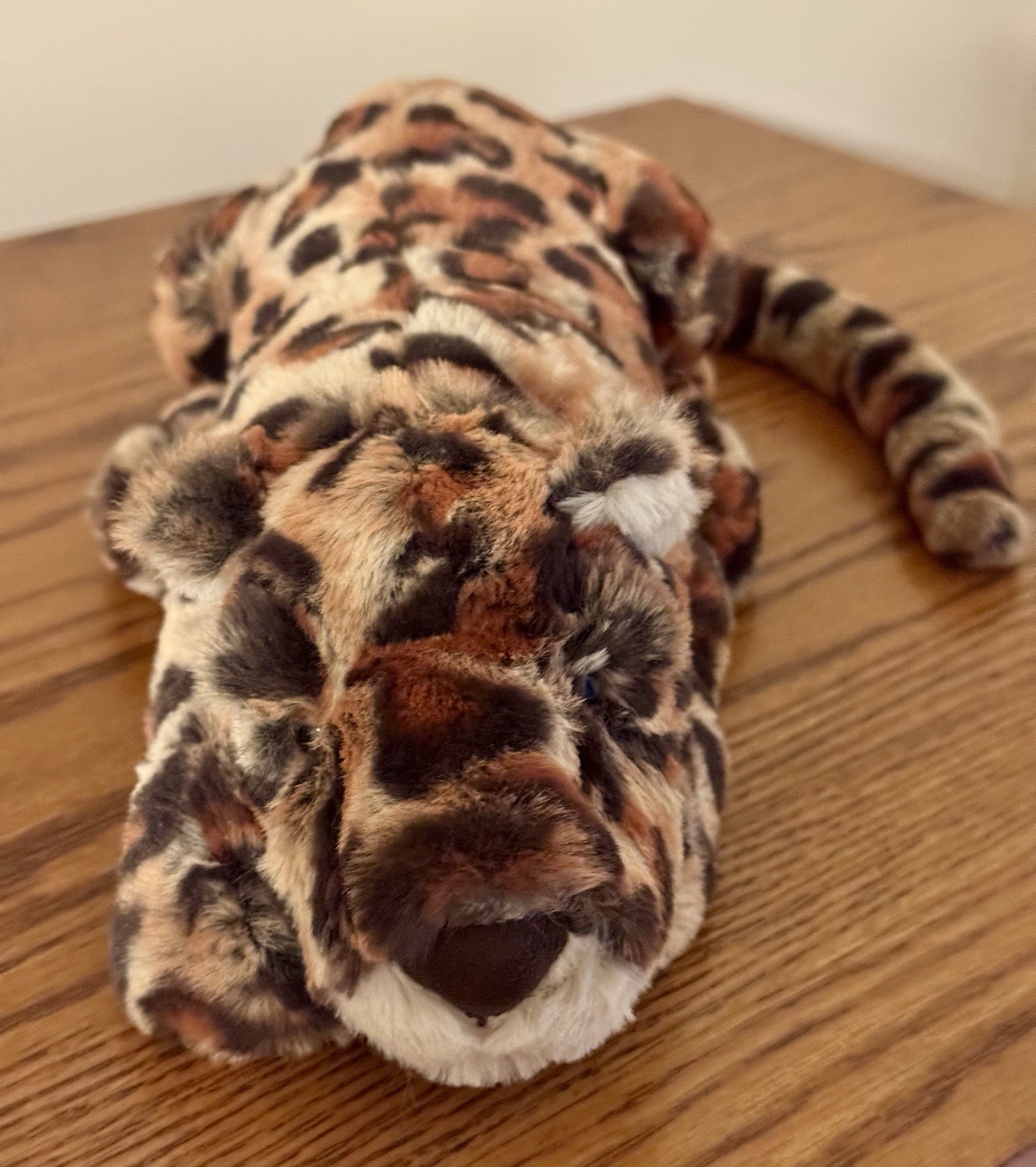 NWOT Jellycat Little Livi Leopard - Retired & Very Rare NWOT Jellycat Little Livi Leopard - Retired & Very Rare