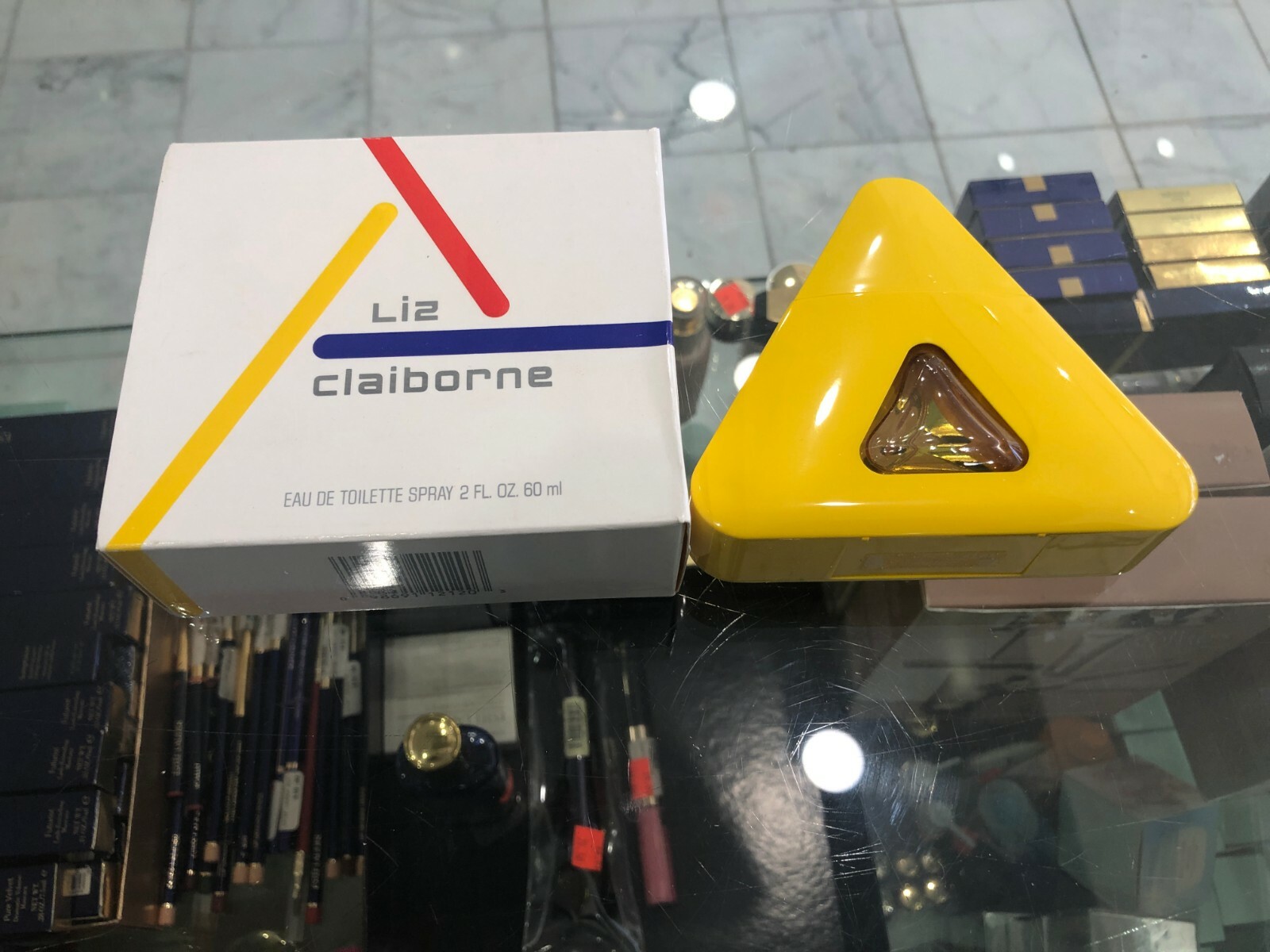 LIZ CLAIBORNE EDT SPRAY 60 ML (NOS) CLASSIC LIMITED EDITION(NOS) LIZ CLAIBORNE EDT SPRAY 60 ML (NOS) CLASSIC LIMITED EDITION(NOS)