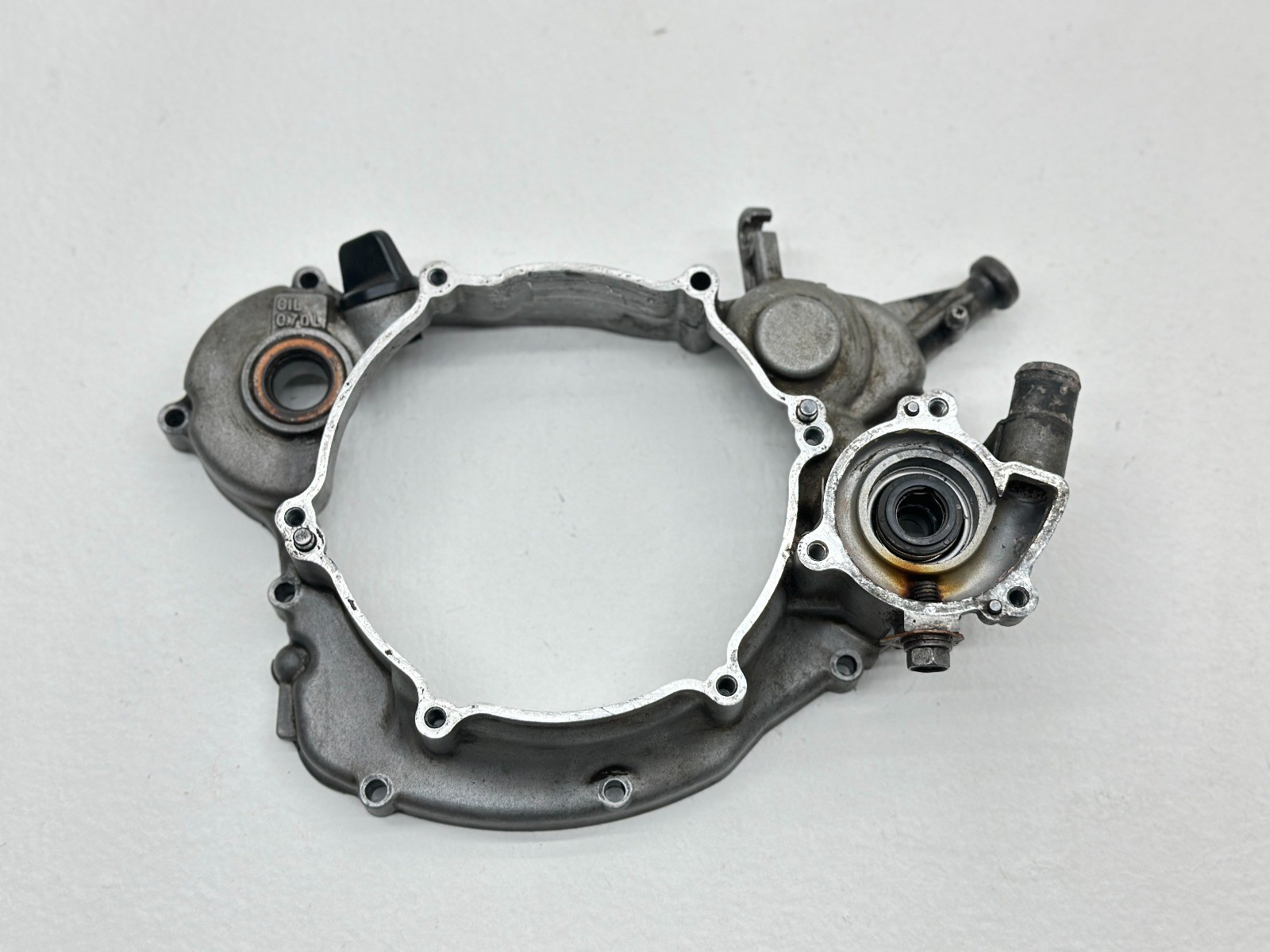 1995-2006 Kawasaki KDX200 Inner Clutch Cover Motor Side Case OEM 14032-1418 ✅