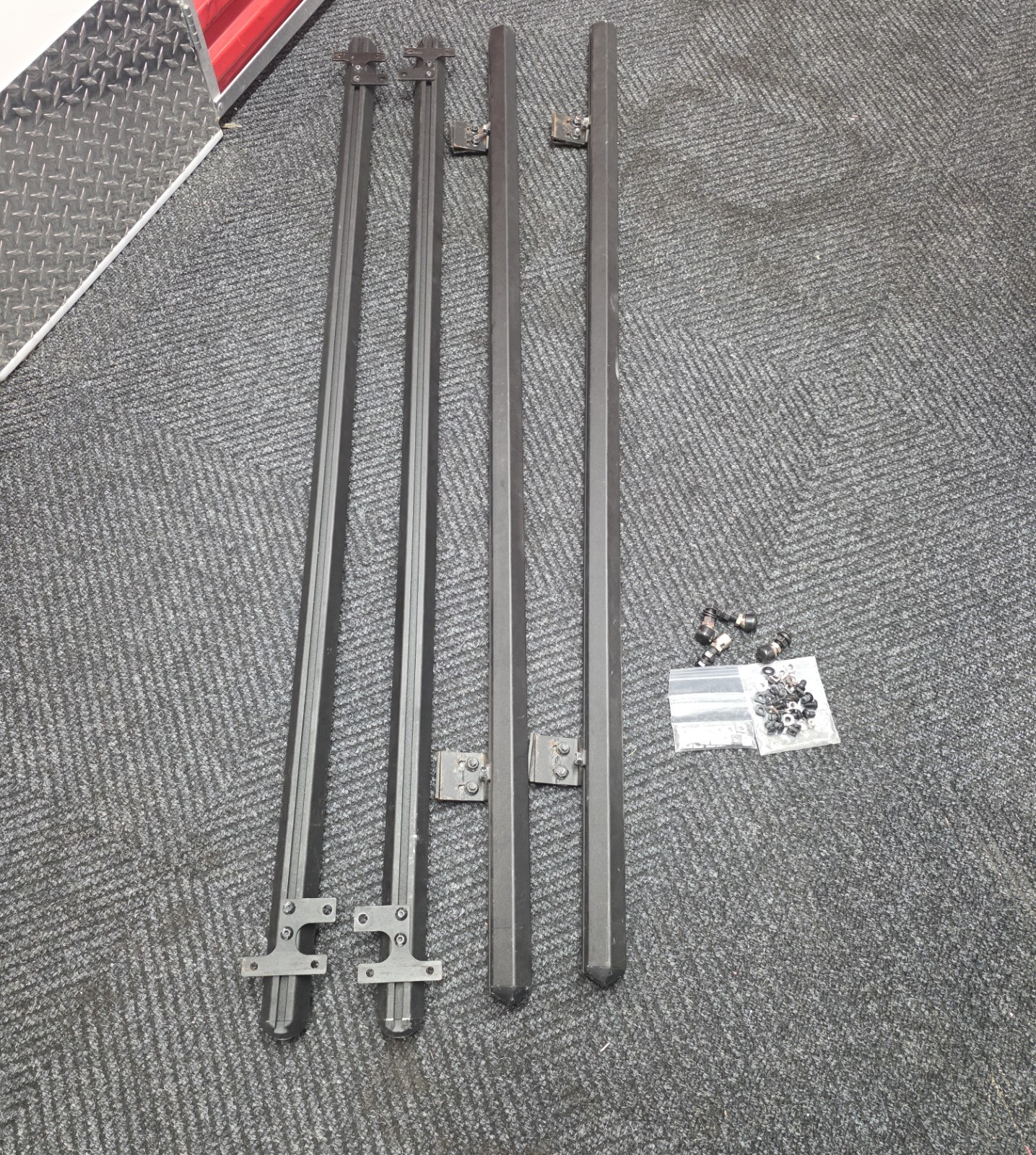 Dee Zee Hex Series Roof Rack System for Jeep Wrangler JL DZ4472JL Rear Part Only Dee Zee Hex Series Roof Rack System for Jeep Wrangler JL DZ4472JL Rear Part Only