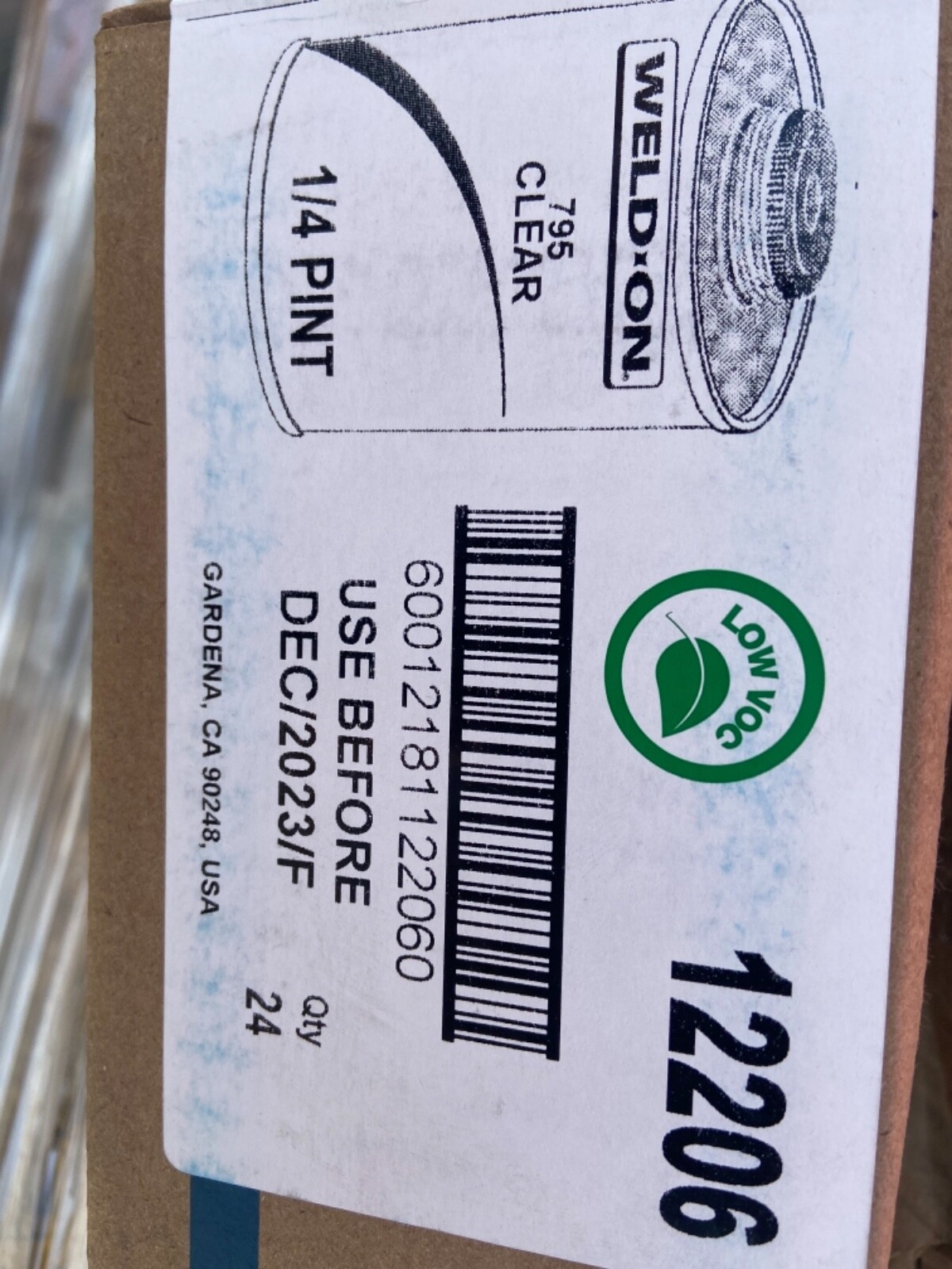 (LOT OF 24) Weld-On 795 Clear for PVC - 12 x 24 1/4 PINTS (LOT OF 24) Weld-On 795 Clear for PVC - 12 x 24 1/4 PINTS