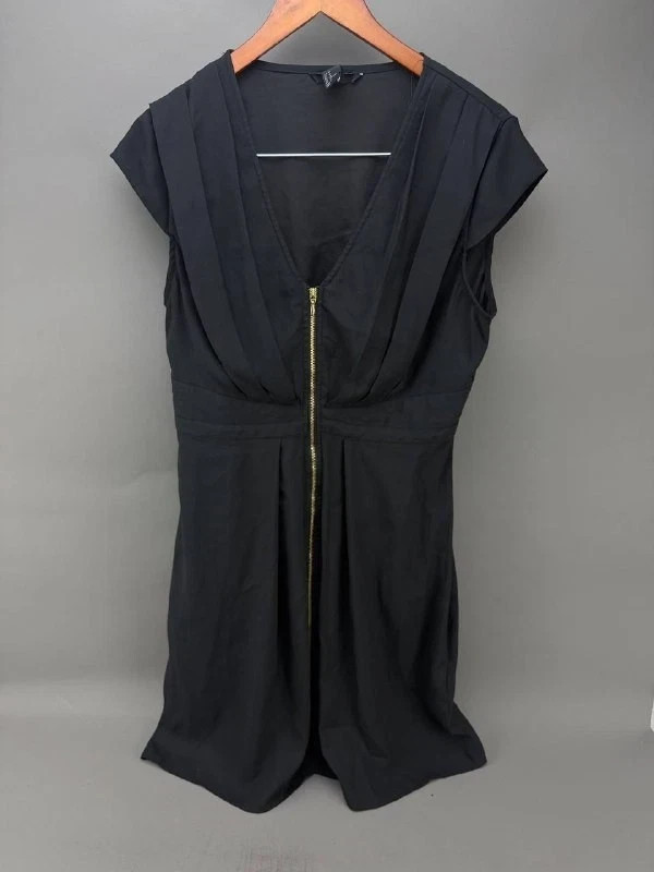 H&M Womens Black Pleated Cocktail Sleeveless Full Zip Dress Size 14 H&M Womens Black Pleated Cocktail Sleeveless Full Zip Dress Size 14