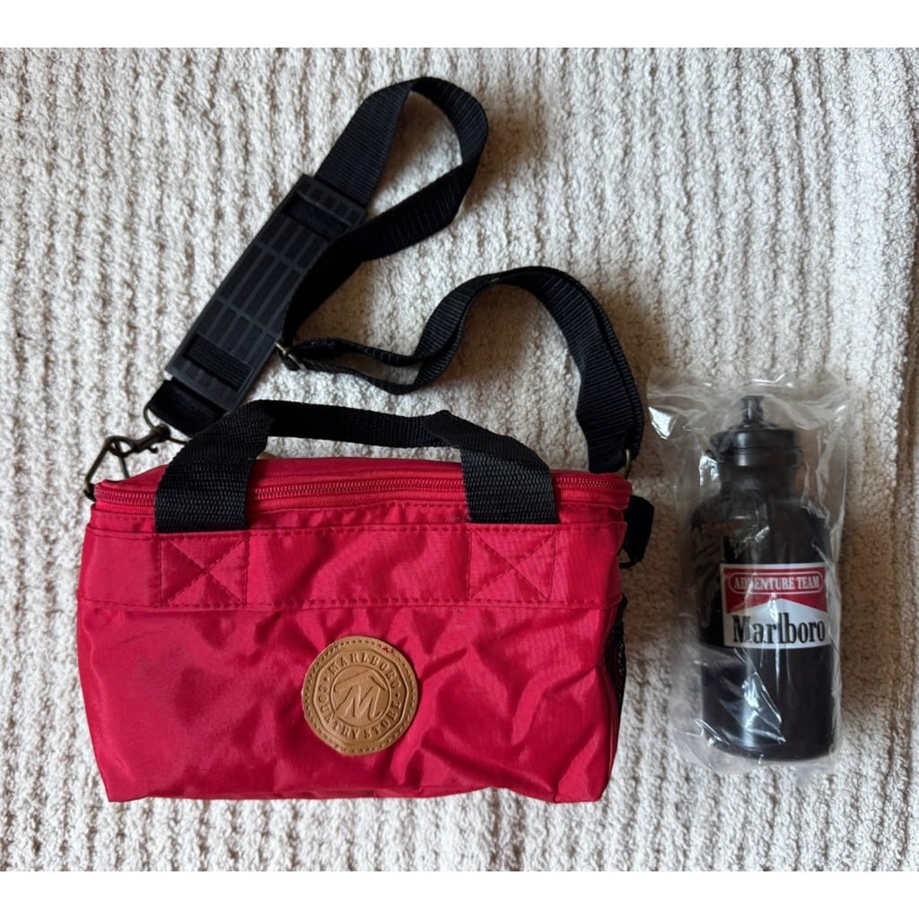 Vintage Marlboro Red Cooler Shoulder Bag With Bottle New Old Stock