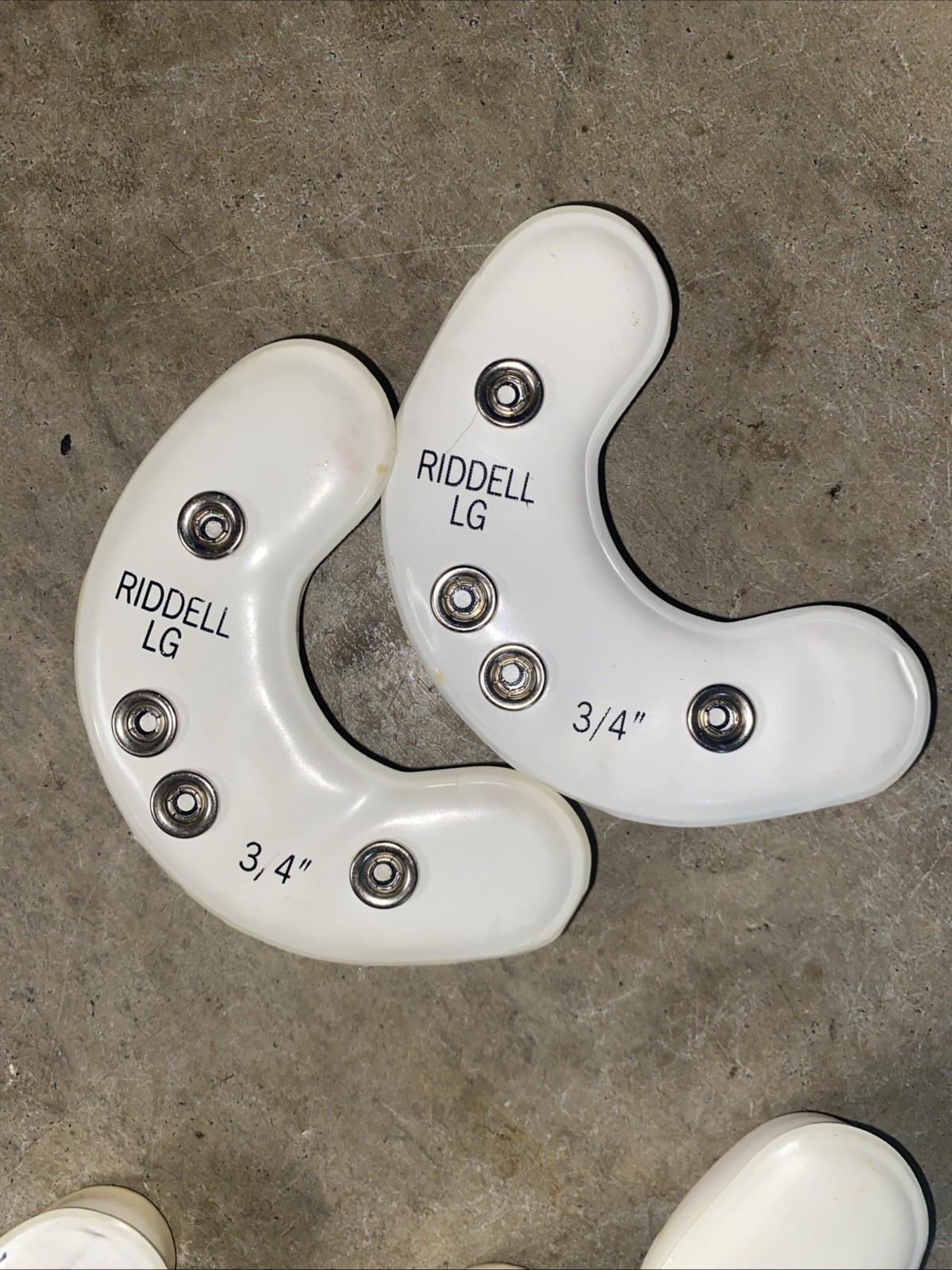 Vtg Used Worn Riddell Football Helmet Jaw Pads 5/8” Medium Adult Youth Schutt