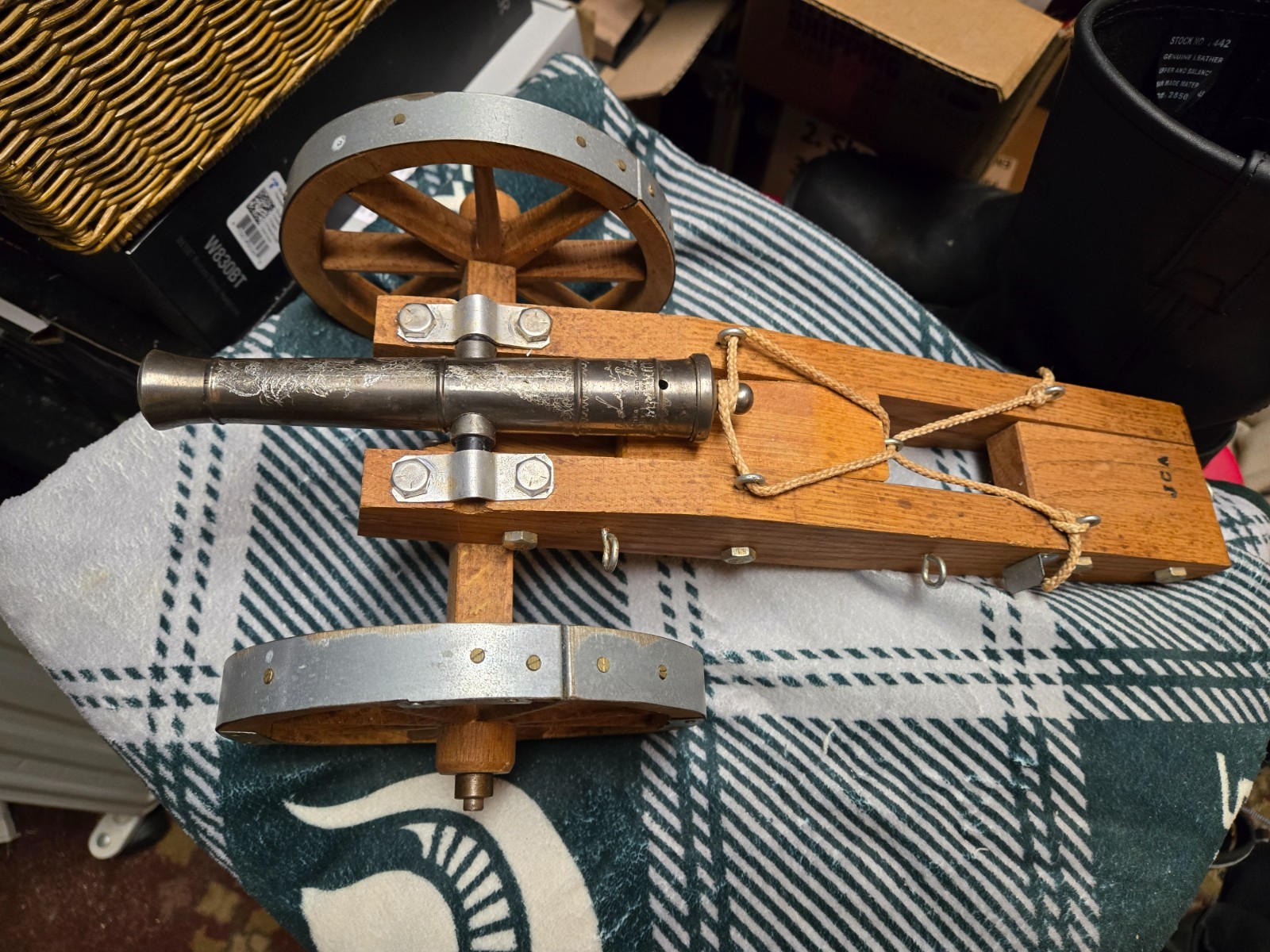 (NO CA SALES) Black Powder Cannon Signal Cannon Civil War Field Cannon .45 cal (NO CA SALES) Black Powder Cannon Signal Cannon Civil War Field Cannon .45 cal