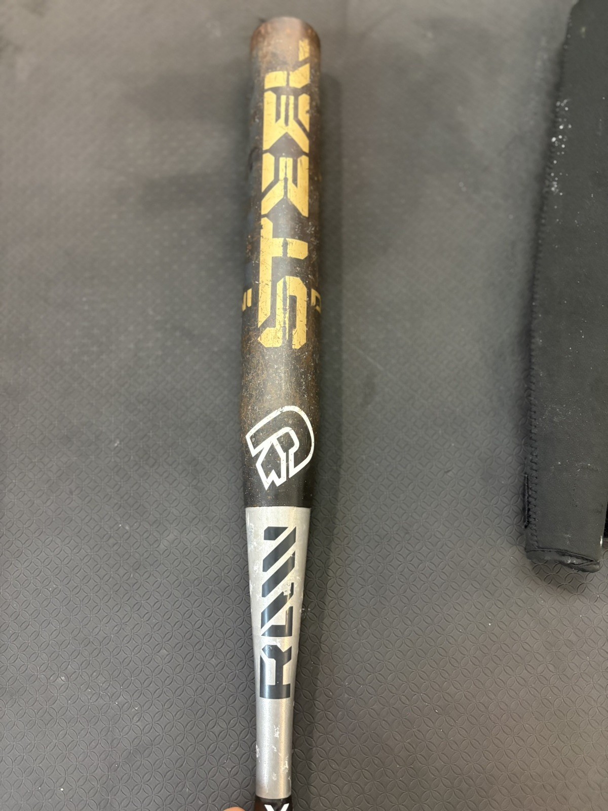 2016 DeMarini Raw Steel 28 oz Slowpitch Softball Bat Asa USSSA, Singlewall Alloy