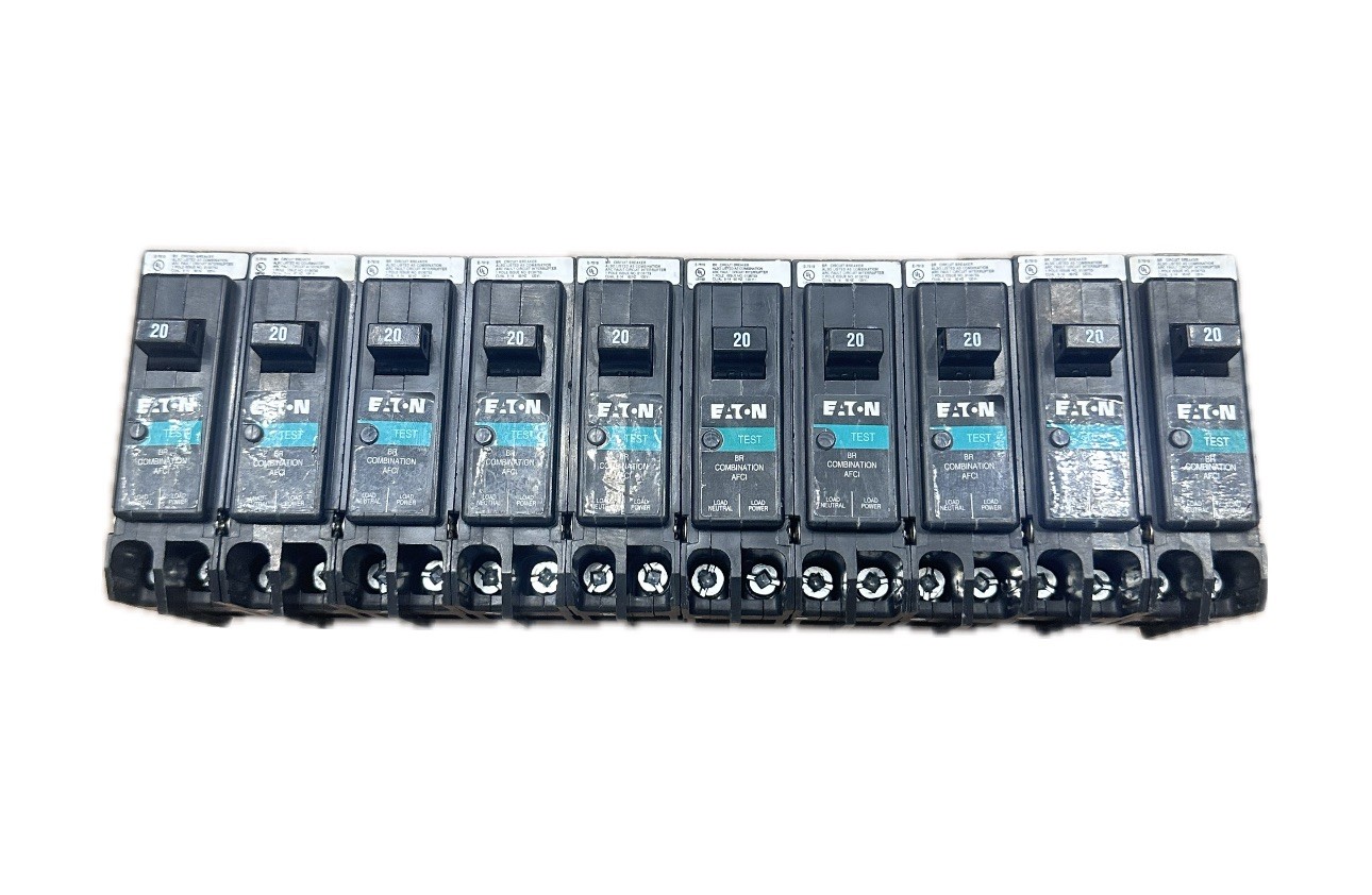 (10) New Eaton BRP120AF Circuit Breaker AFCI 20A 1-Pole 120V 📦 (10) New Eaton BRP120AF Circuit Breaker AFCI 20A 1-Pole 120V 📦