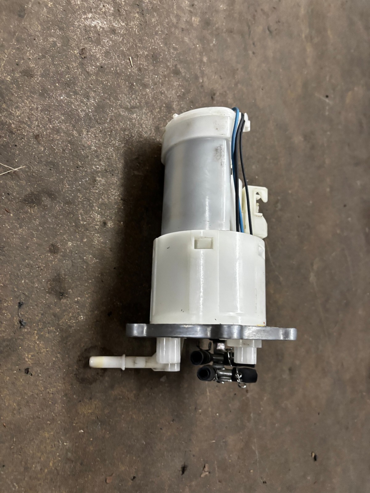 2008-2016 YAMAHA YZF R6 R6-R OEM Fuel Pump Sending Unit sender 18k 09 10 11 15