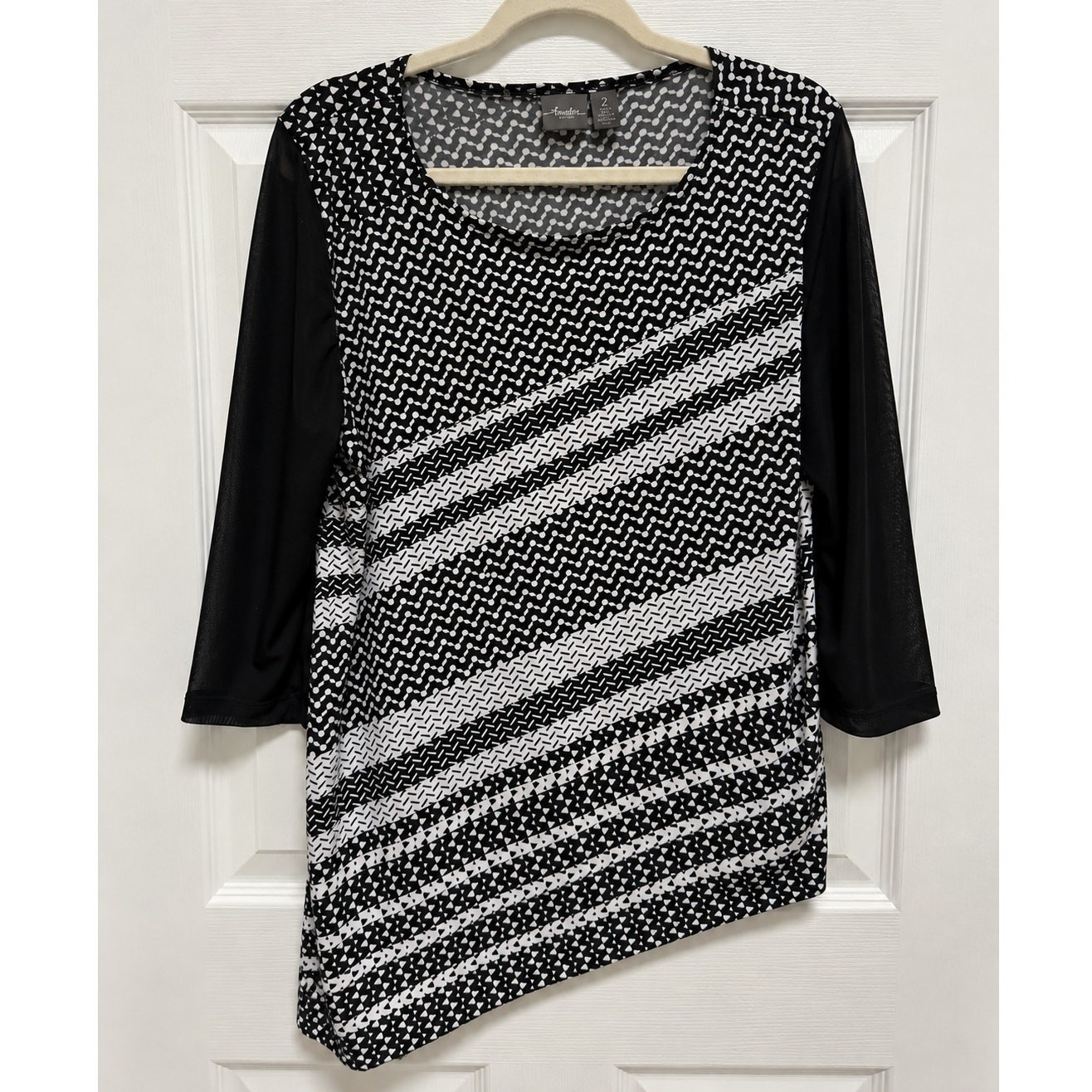 Travelers by Chico’s Black & White Asymmetrical Top — Size 2