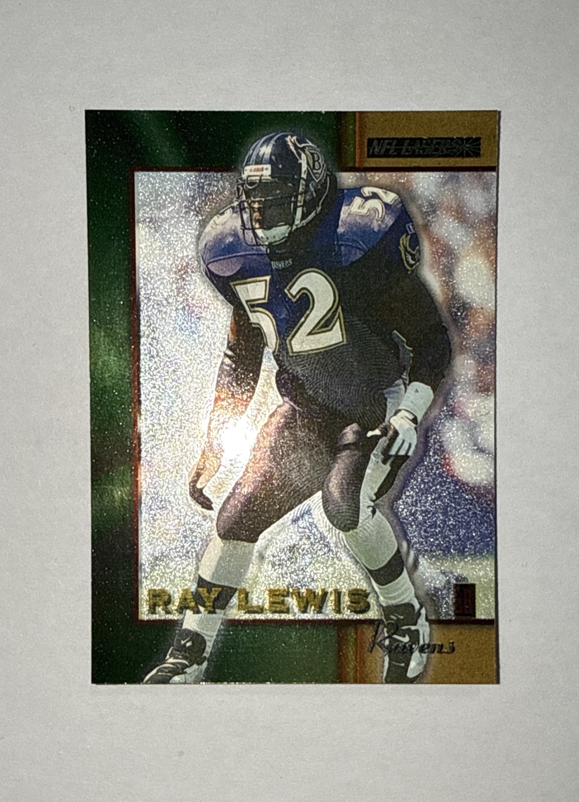 1996 Score Board NFL Lasers - Ray Lewis #99 (RC) 1996 Score Board NFL Lasers - Ray Lewis #99 (RC)