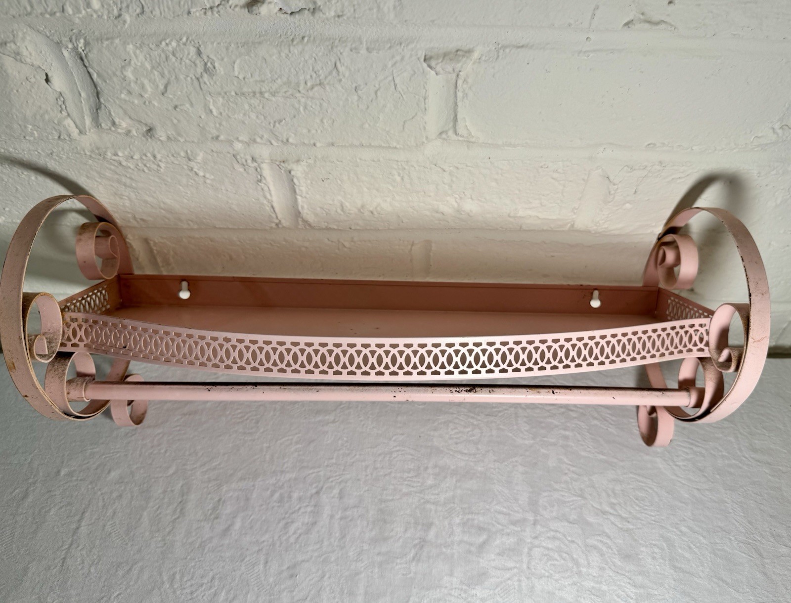 Light Pink Metal VTG Bathroom Shelf 1950s Kitsch Mid Century MCM Decor Retro 17”