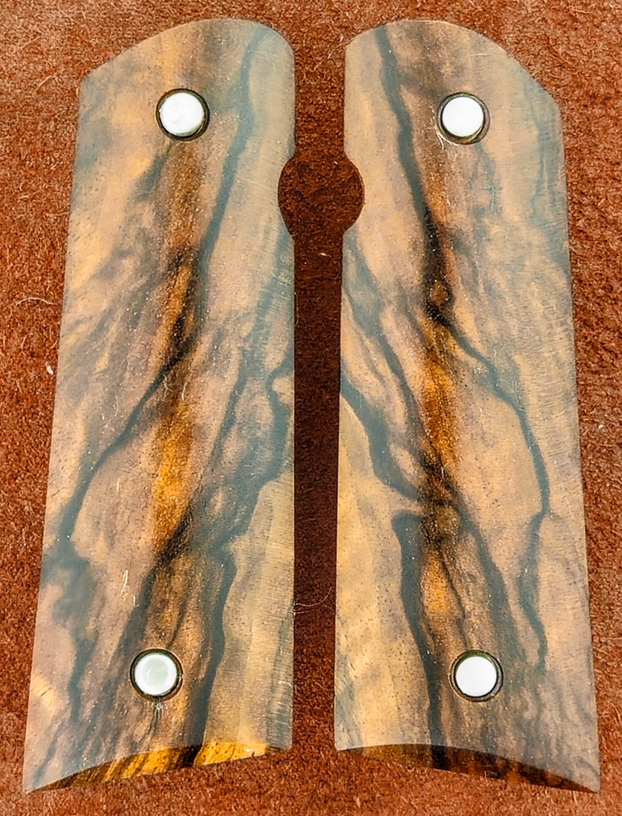 1911 Fullsize Turkish Walnut 1911 Fullsize Turkish Walnut