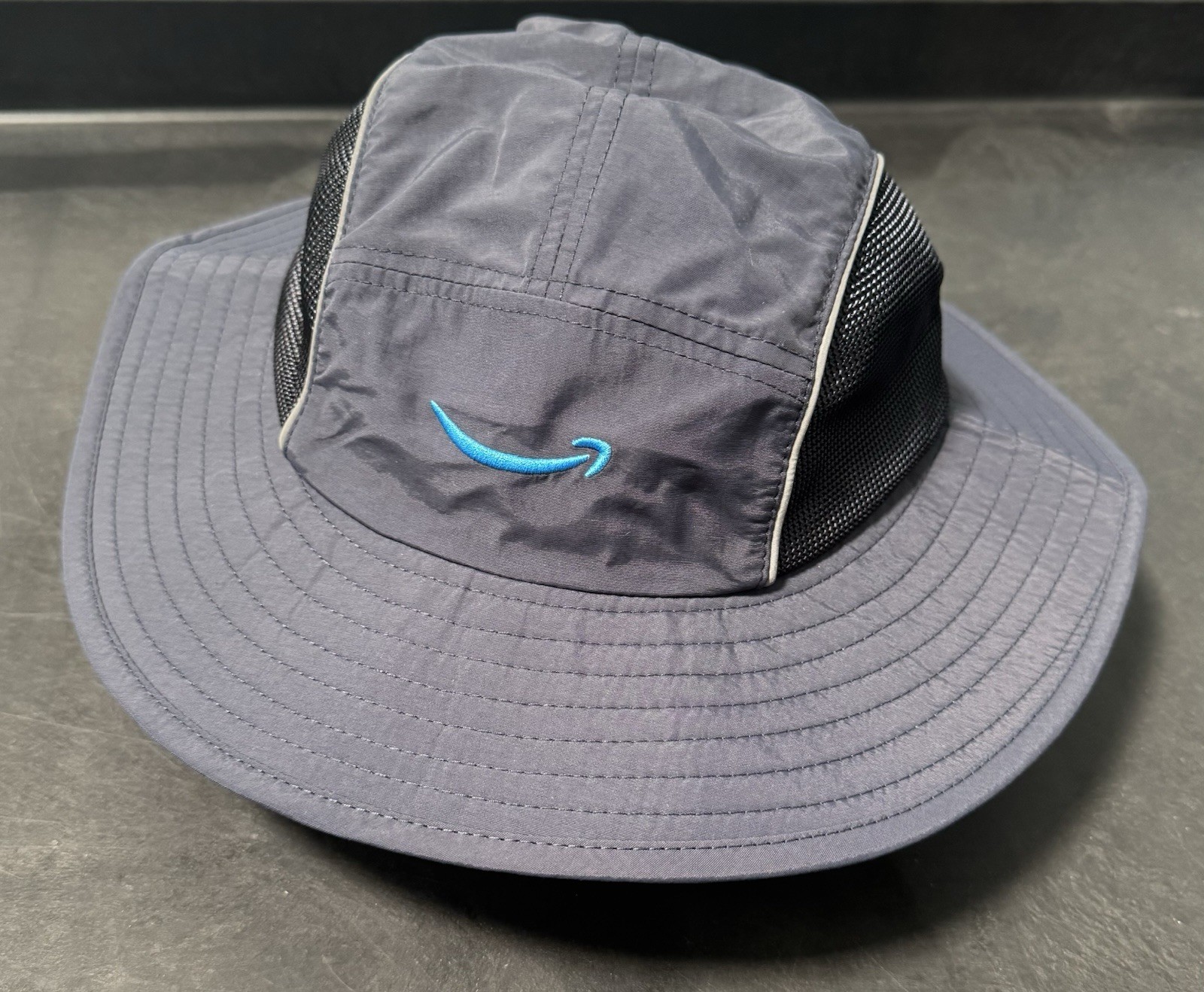 NEW - AMAZON DSP ADJUSTABLE LIGHTWEIGHT BUCKET HAT 2.0 - NEVER WORN NEW - AMAZON DSP ADJUSTABLE LIGHTWEIGHT BUCKET HAT 2.0 - NEVER WORN