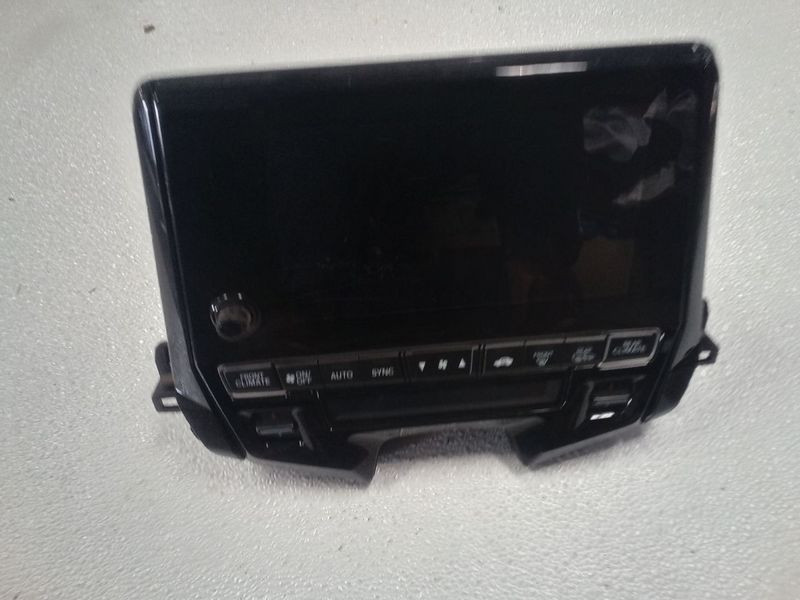 2018-2020 Honda Odyssey Radio Information Display Screen 8.0 Dash Mounted OEM