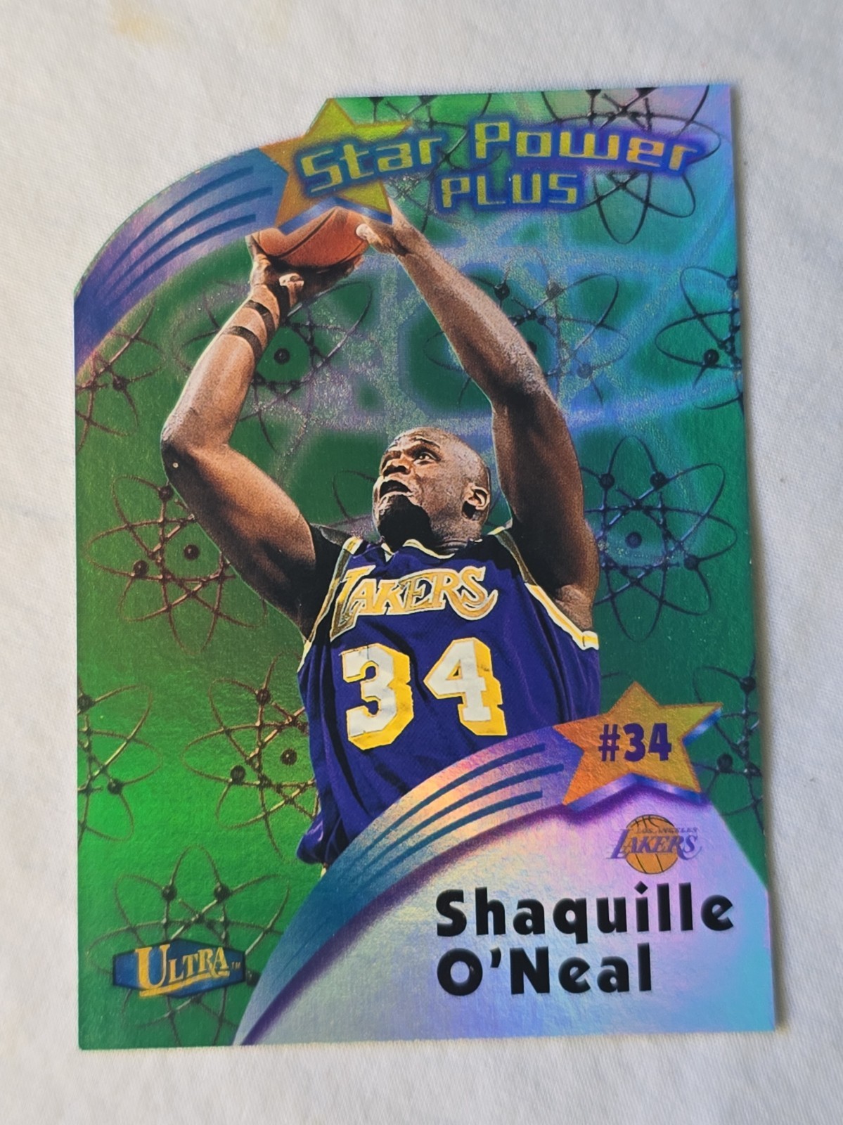 1997-98 Fleer Ultra Shaquille O’Neal Star Power Plus #4 SPP Die-Cut Lakers NM 1997-98 Fleer Ultra Shaquille O’Neal Star Power Plus #4 SPP Die-Cut Lakers NM