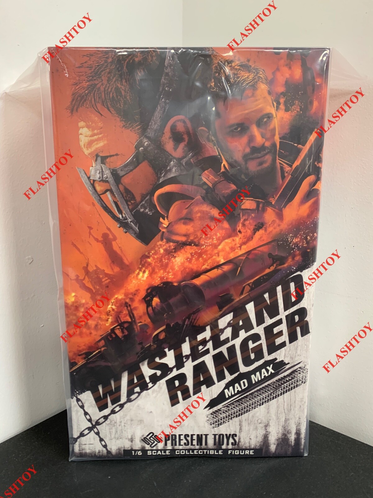 PRESENT TOYS PT-sp56 1/6 Wasteland Ranger Max Tom 12