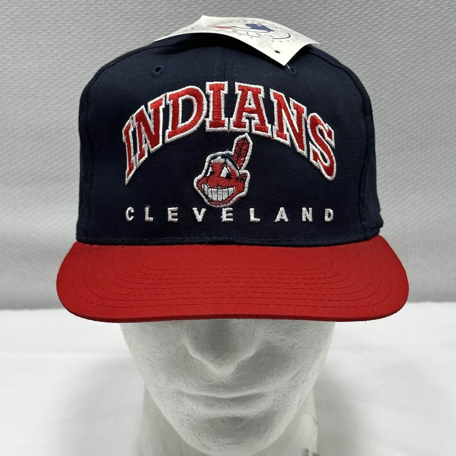NWT Vintage CLEVELAND INDIANS Chief Wahoo Snapback Hat Drew Pearson Headwear NWT Vintage CLEVELAND INDIANS Chief Wahoo Snapback Hat Drew Pearson Headwear