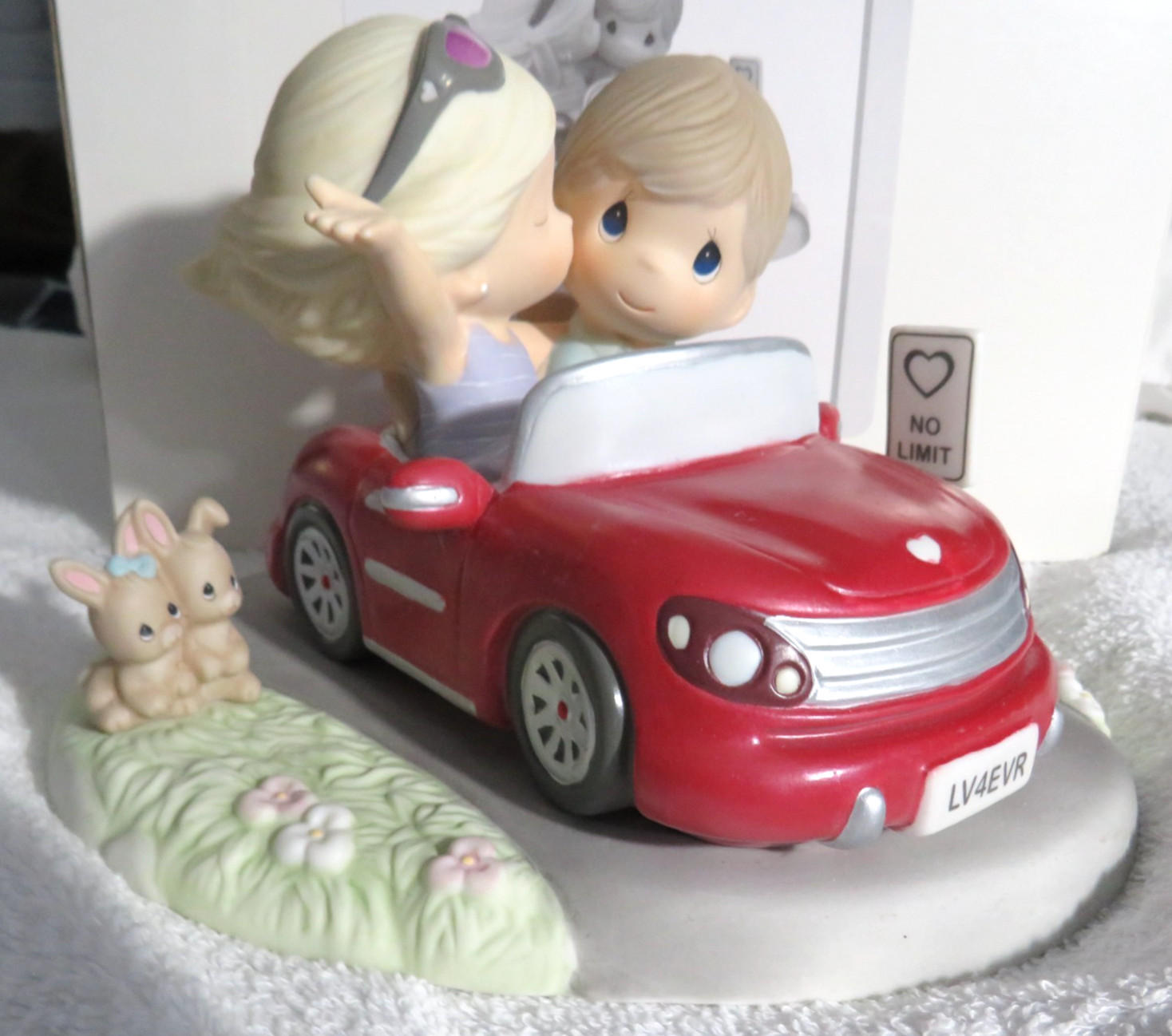 Precious Moments Our Love Has No Limits- #'265/3000 Car Figurine 213001 NEW Precious Moments Our Love Has No Limits- #'265/3000 Car Figurine 213001 NEW