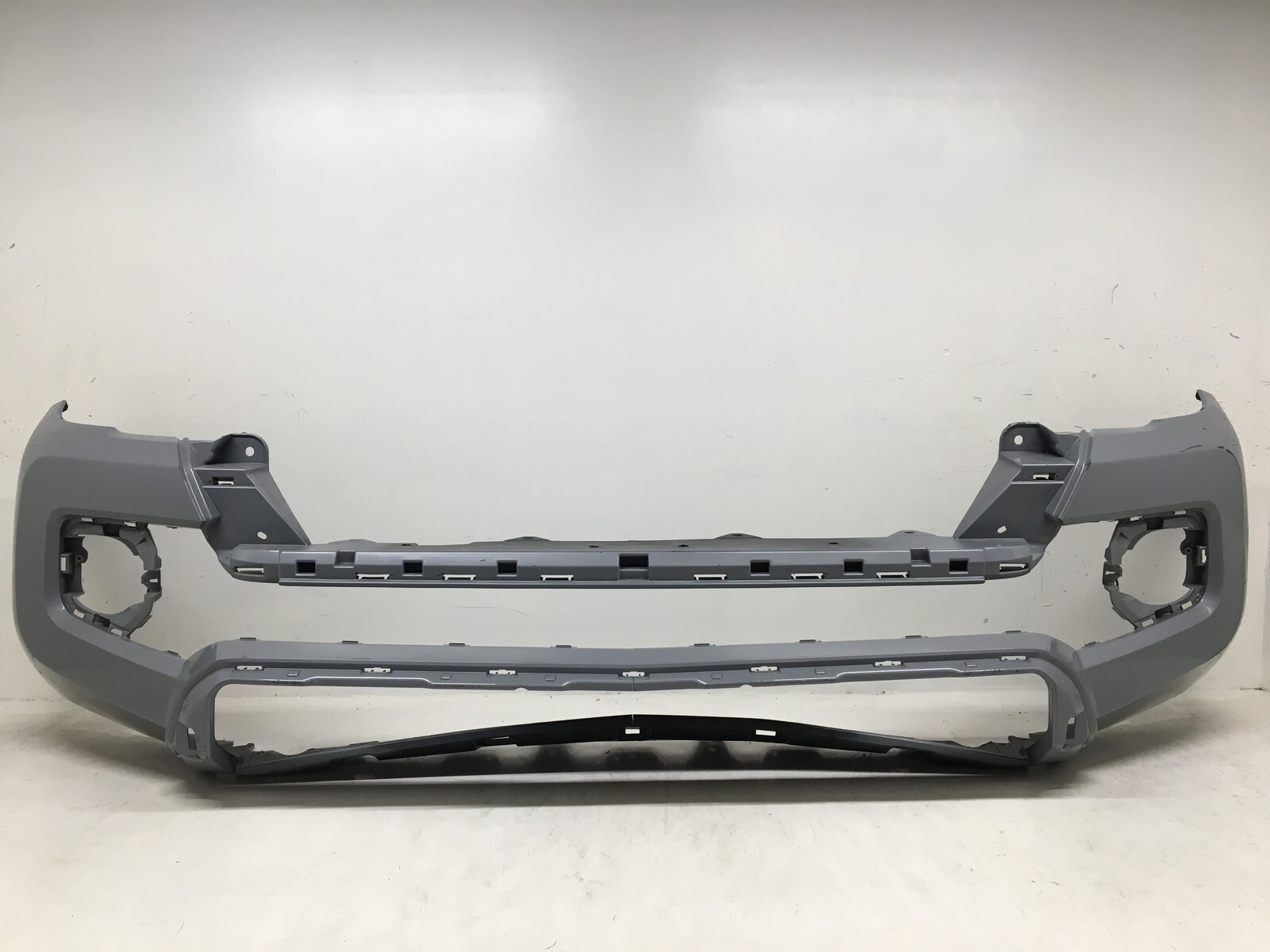 Front Bumper Cover Toyota Tacoma SR SR5 Lited w/Wheel Flare Holes 16-18 OEM2