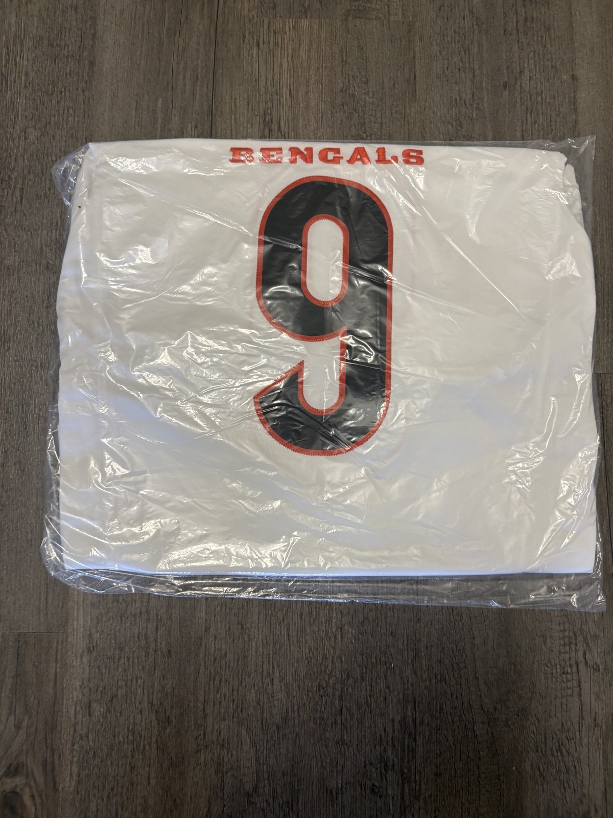 Joe Burrow Cincinnati Bengals Nike Vapor F.U.S.E. Stitched Limited Jersey -White Joe Burrow Cincinnati Bengals Nike Vapor F.U.S.E. Stitched Limited Jersey -White